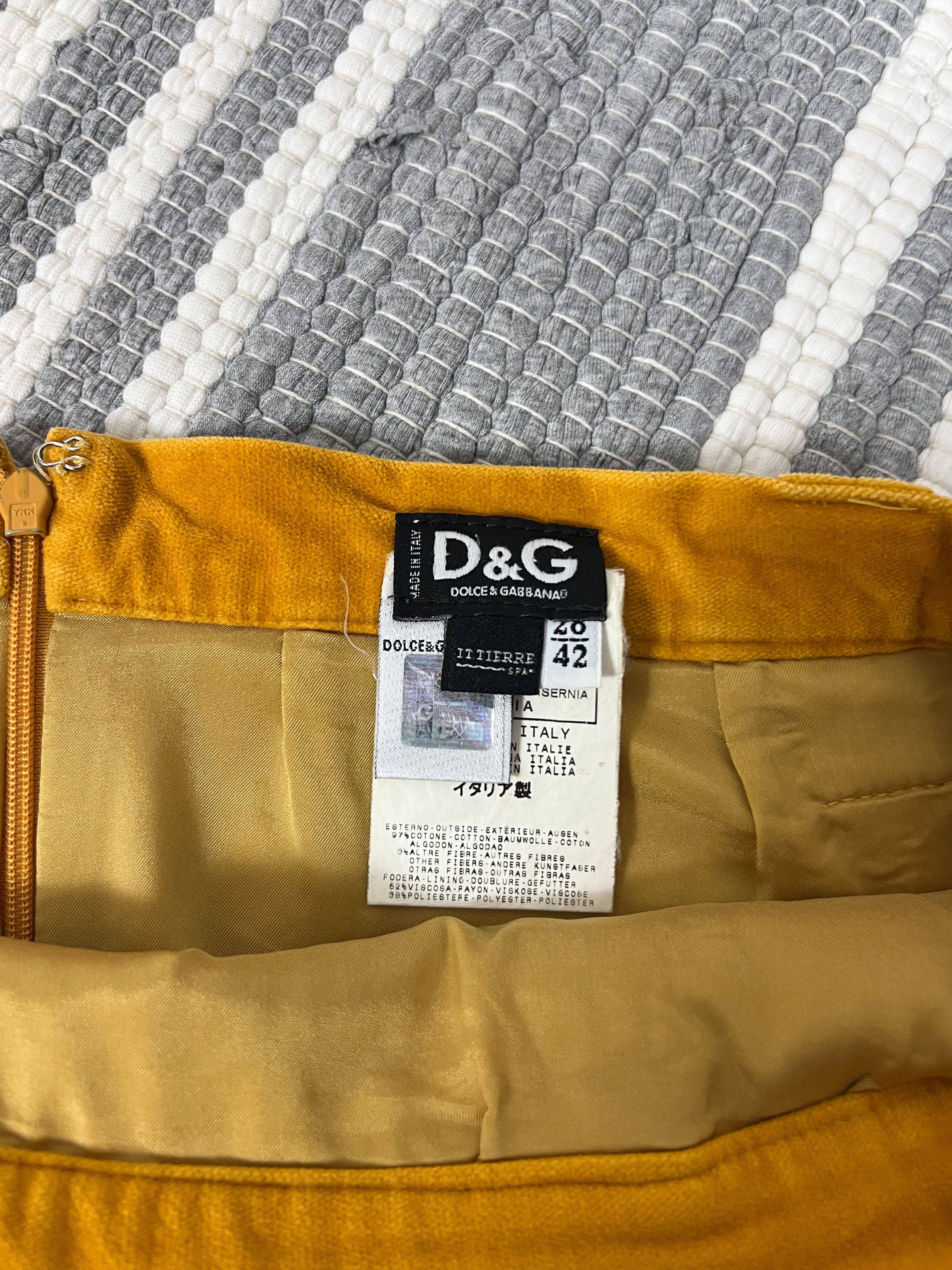 Dolce & Gabbana Vintage Dolce & Gabbana Skirt Size 28" / US 6 / IT 42 - 8 Thumbnail
