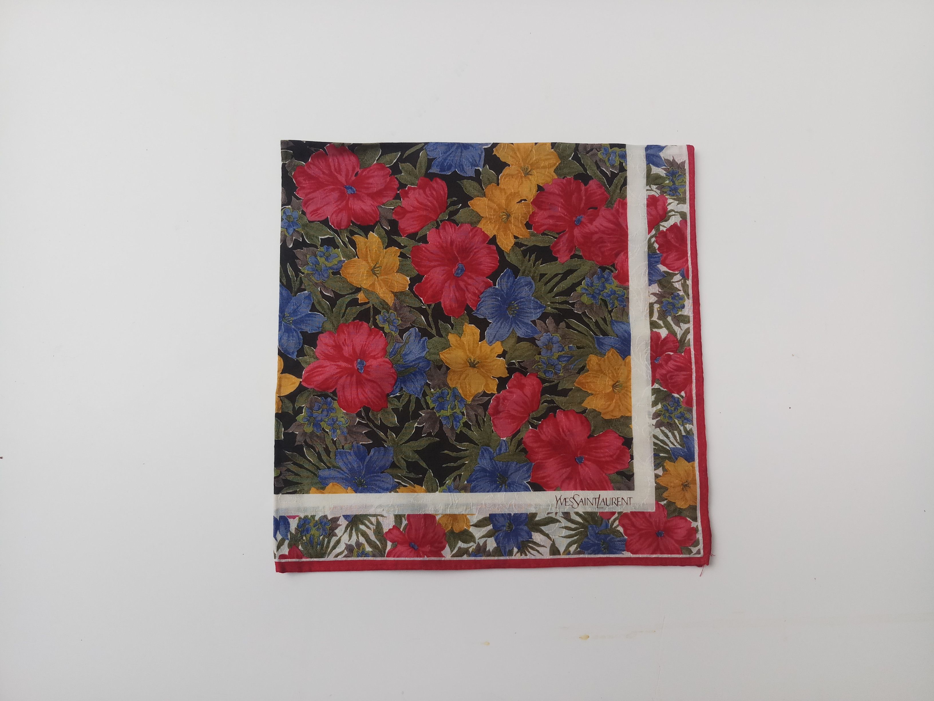 Yves Saint Laurent VTG handkerchief Yves saint laurent handkerchief ,Cotton Size ONE SIZE - 1 Thumbnail
