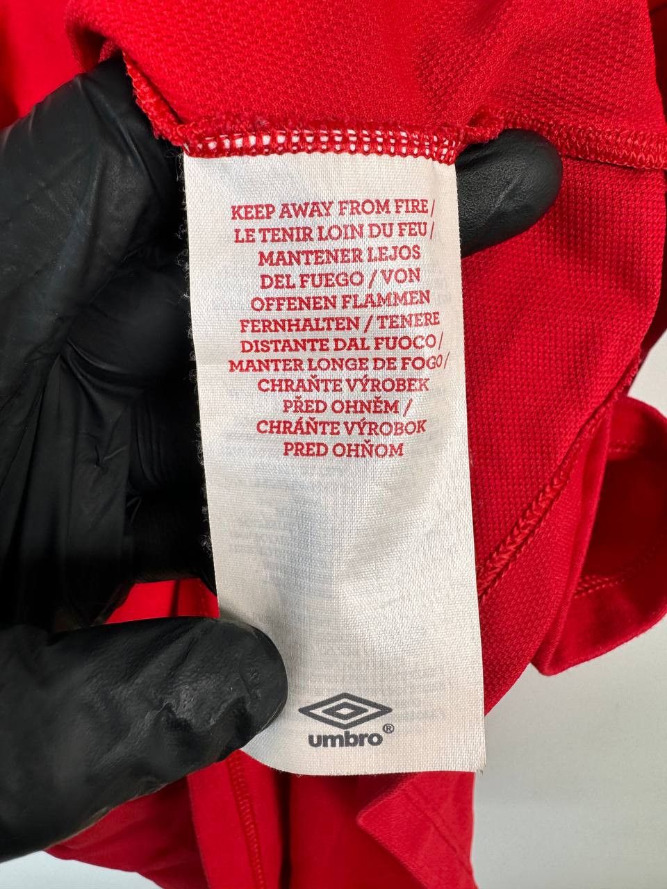 Umbro × Vintage ENGLAND 10/11 AWAY FOOTBALL SHIRT JERSEY UMBRO GERRARD #4 Size US XL / EU 56 / 4 - 4 Thumbnail