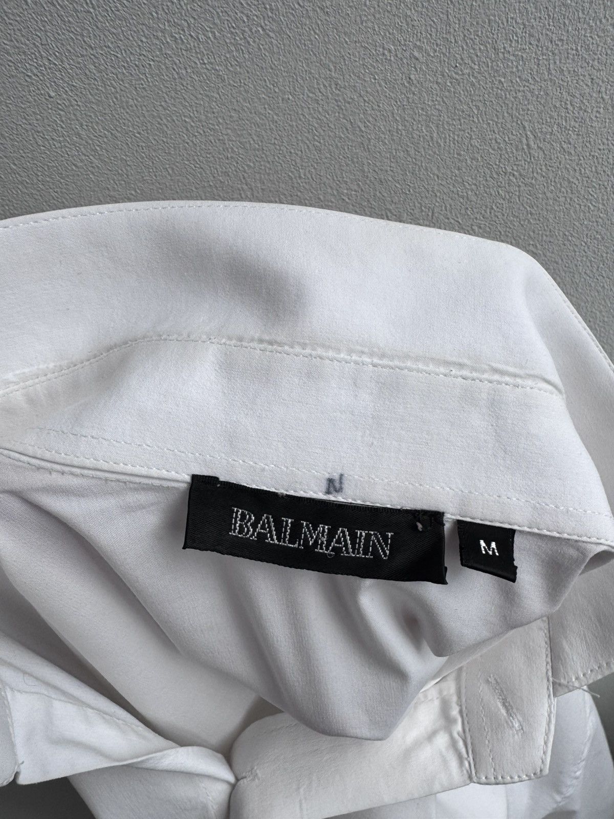Balmain Balmain Paris White Button Up Shirt T Shirt Tee Big Logo Size US M / EU 48-50 / 2 - 20 Thumbnail