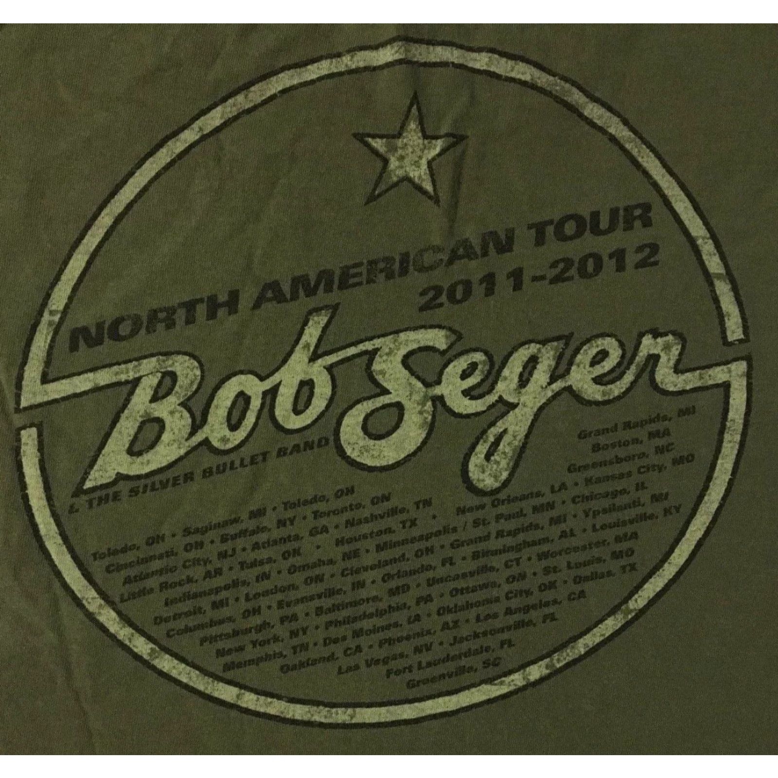 Vintage VINTAGE Bob Seger 2011 Faded Distress Tour Shirt XL Concert Rock Eagle Grunge 90s T-Shirt Men XL Green Graphic Tee Band Rock N Roll 80s 90s Size US XL / EU 56 / 4 - 4 Thumbnail