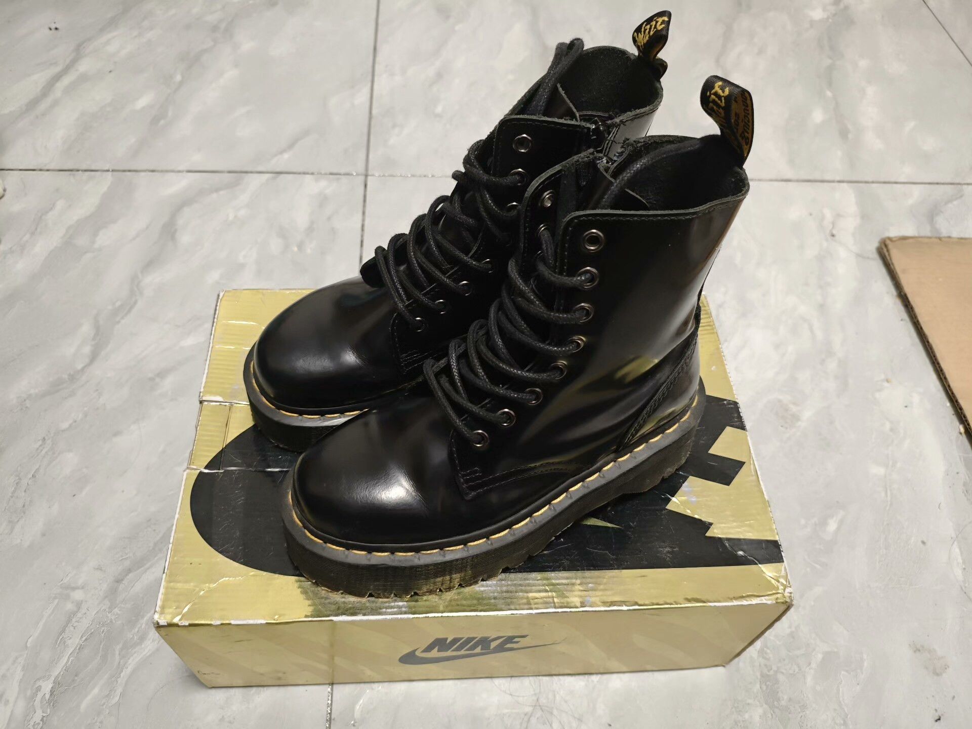 Dr. Martens Dr. Martens Casual Black Boots us_7 Women Size US 7 / IT 37 - 1 Thumbnail