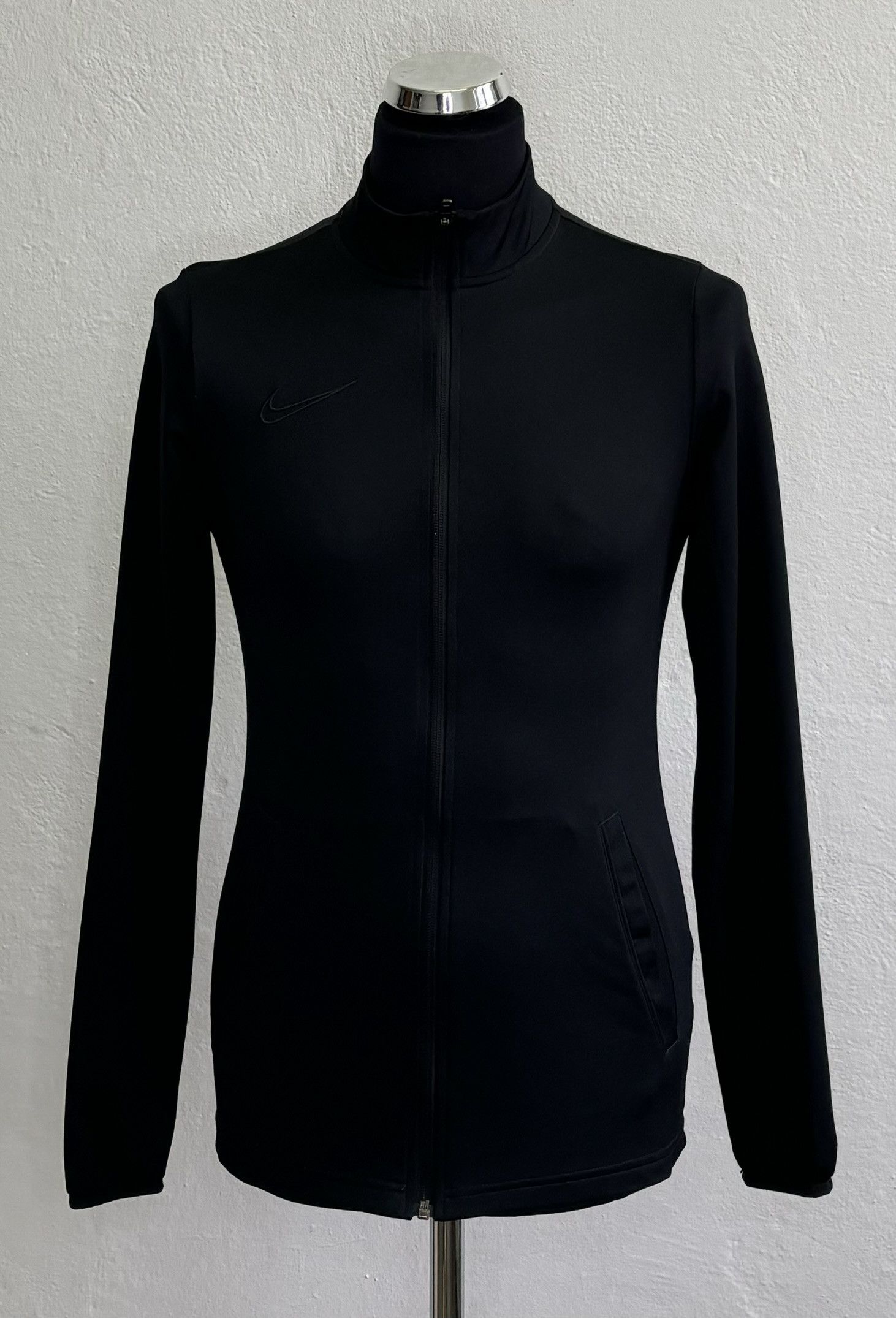 Nike Nike Dri-FIT Academy Pro 24 size sweatshirt. S Size US S / EU 44-46 / 1 - 1 Thumbnail