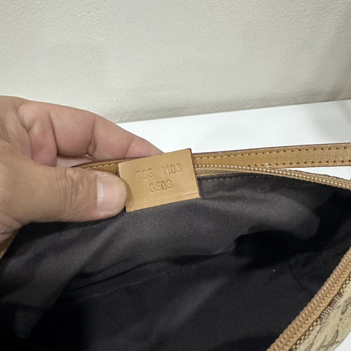 Gucci GUCCI BOAT GG CANVAS POCHETTE BAG 9 Size ONE SIZE - 11 Thumbnail