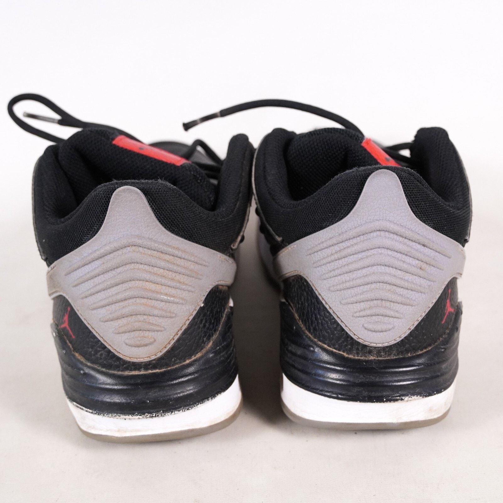 Nike Air Jordan Max Aura Basket Ball Shoes Sneakers Youth 6.5 Size US 6.5 / EU 39-40 - 4 Thumbnail