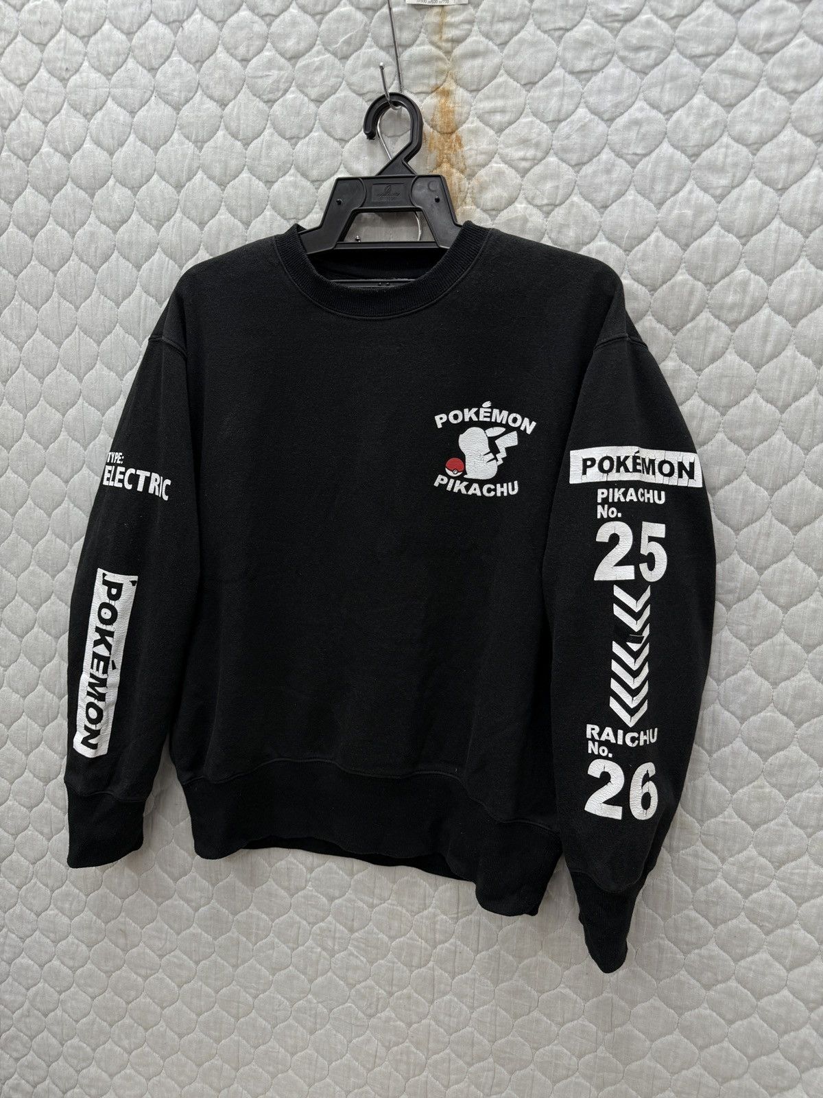 Pokemon 🔥🔥🔥ARCHIVE VINTAGE POKEMON SWEATSHIRTS Size US S / EU 44-46 / 1 - 2 Thumbnail
