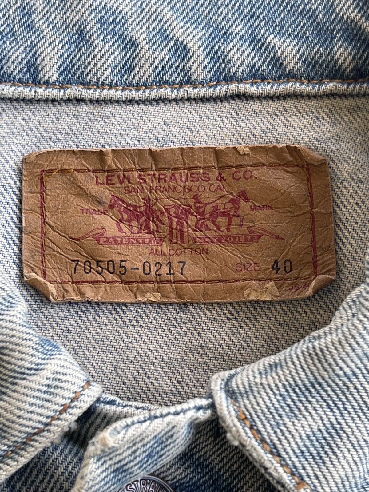 Levi's Vintage Clothing Vintage Levis Distressed Dirty Trucker Denim Jacket Size US M / EU 48-50 / 2 - 16 Thumbnail