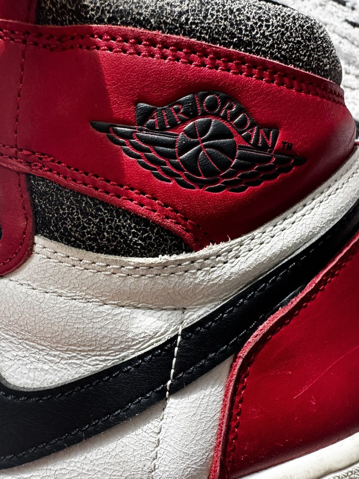 Nike Air Jordan 1 Retro High OG 'Chicago Lost & Found' Sample Size US 12 / EU 45 - 10 Thumbnail