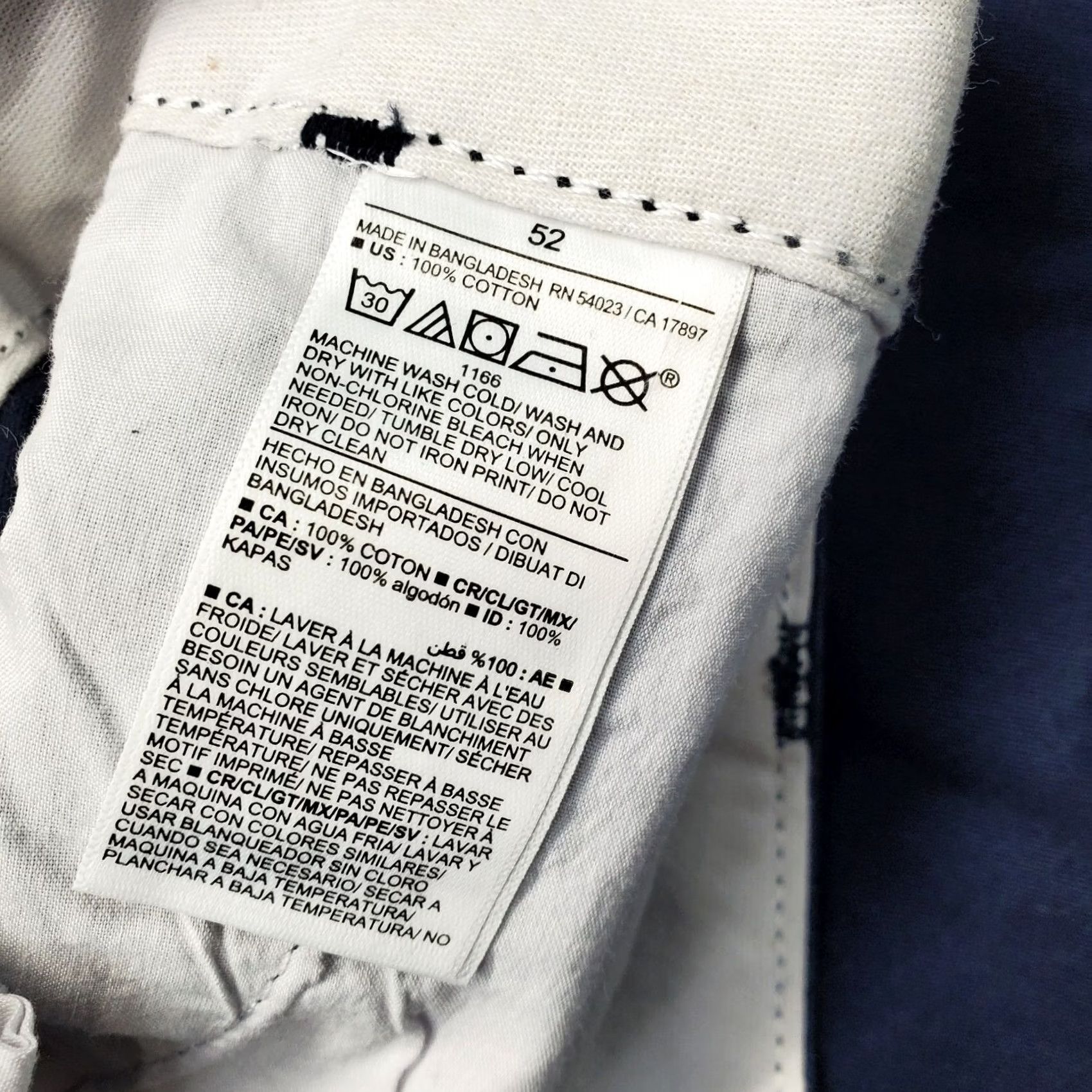 Old Navy Old Navy Mens Lived In Straight Shorts 52 Navy Regular Flat Front Streetwear Shorts Size US 36 / EU 52 - 7 Thumbnail