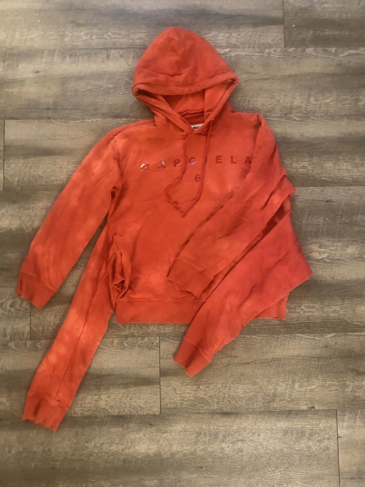 Maison Margiela MM6 Four Sleeve Hooded Sweatshirt In Red Size US M / EU 48-50 / 2 - 1 Thumbnail
