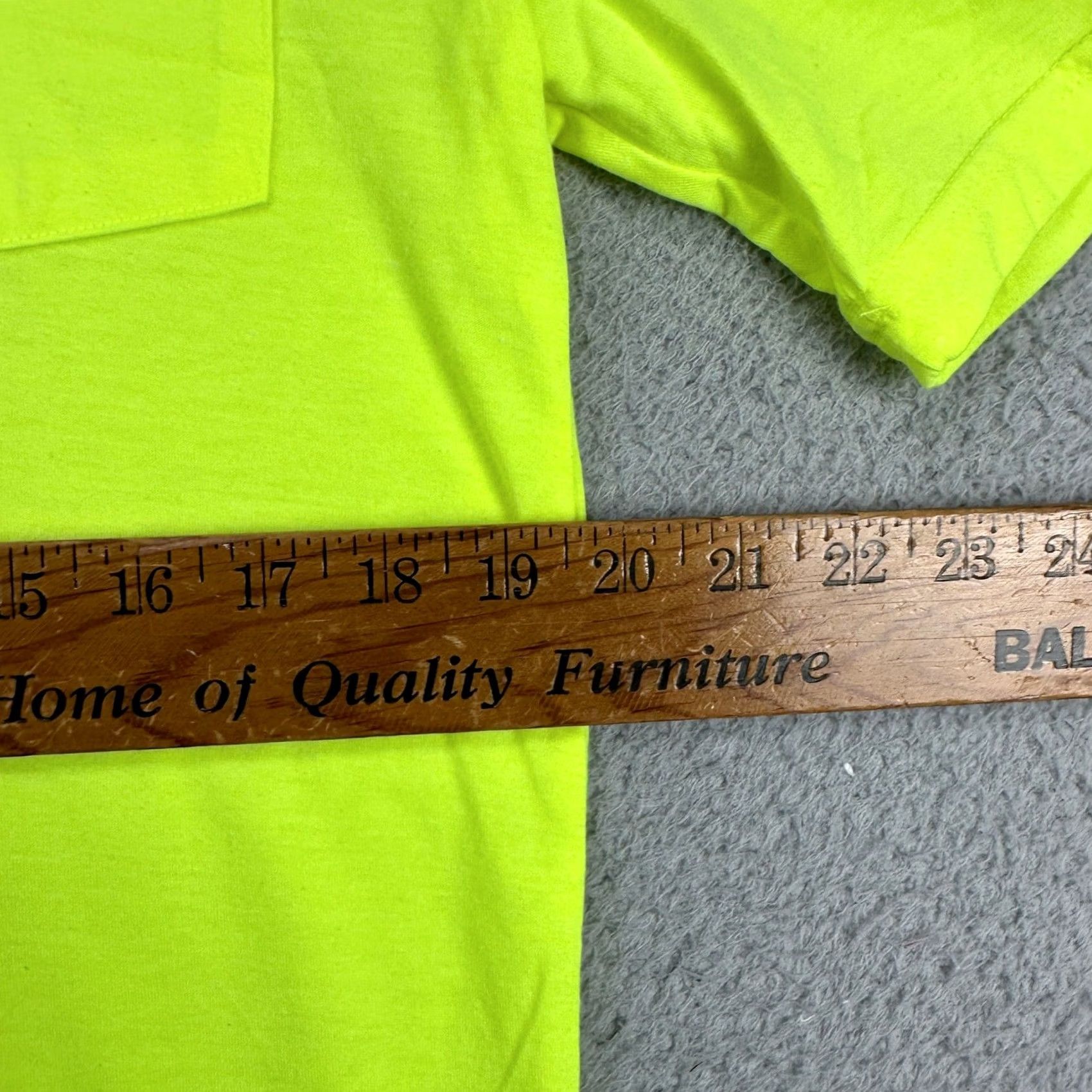 Wrangler Wrangler Workwear T-Shirt Mens Medium Neon Yellow Crewneck Short Sleeve Tee NEW Size US M / EU 48-50 / 2 - 6 Thumbnail
