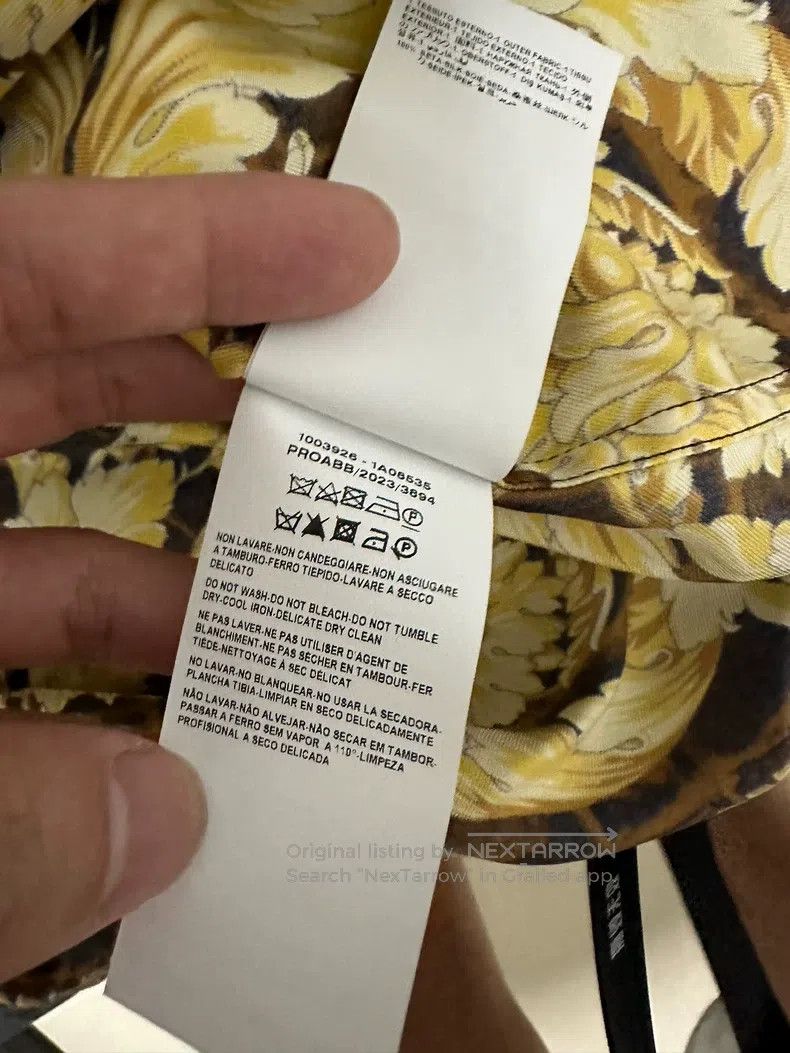 Versace Versace Patterned full-collar, single-breasted short shirt Size US L / EU 52-54 / 3 - 4 Thumbnail