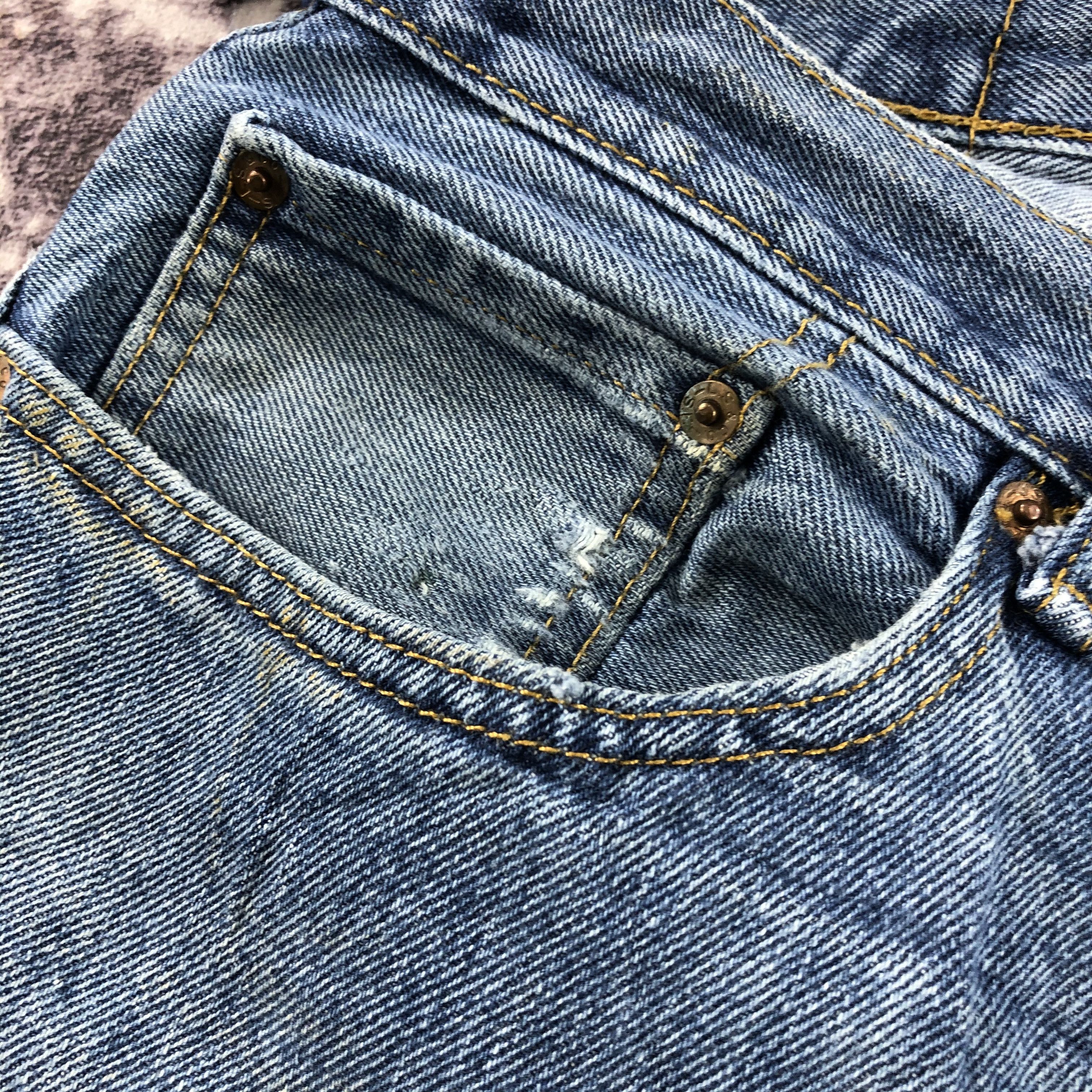 Levi's × Vintage Vintage Blue Wash Levis 550 Jeans-JM2866 Size US 44 / EU 60 - 9 Thumbnail