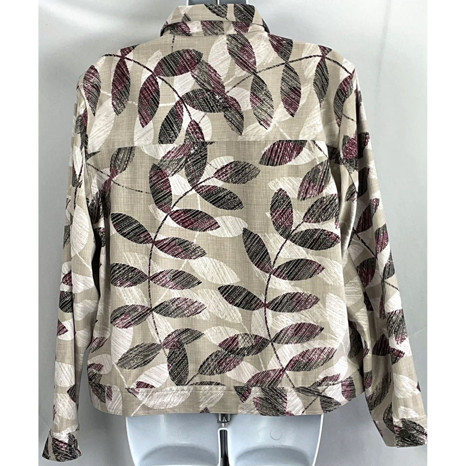 Vintage Item Specifications: Pattern: Floral Size M / US 6-8 / IT 42-44 - 3 Thumbnail