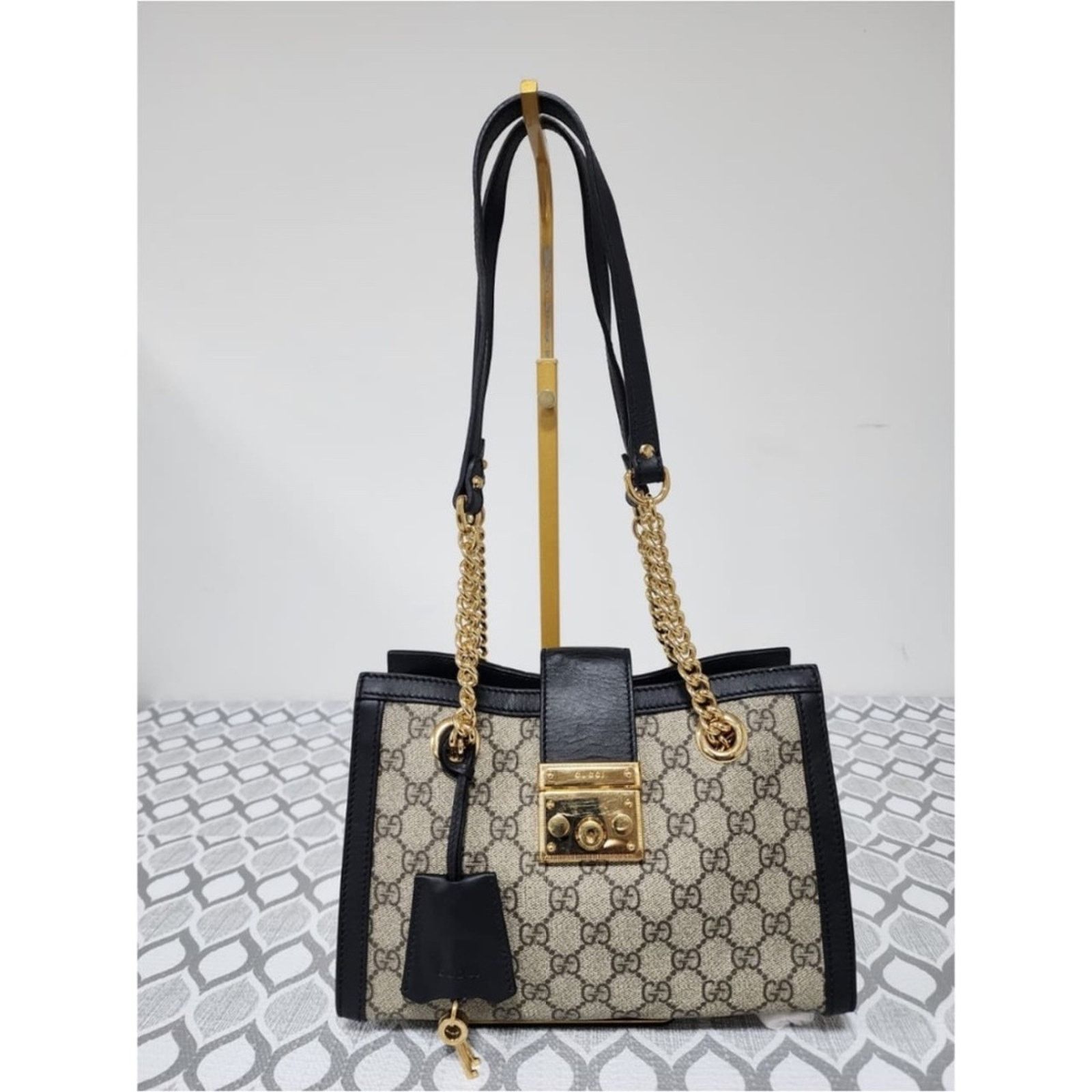Gucci Authentic GUCCI GG Supreme Monogram Small Padlock Tote Black Size ONE SIZE - 7 Thumbnail