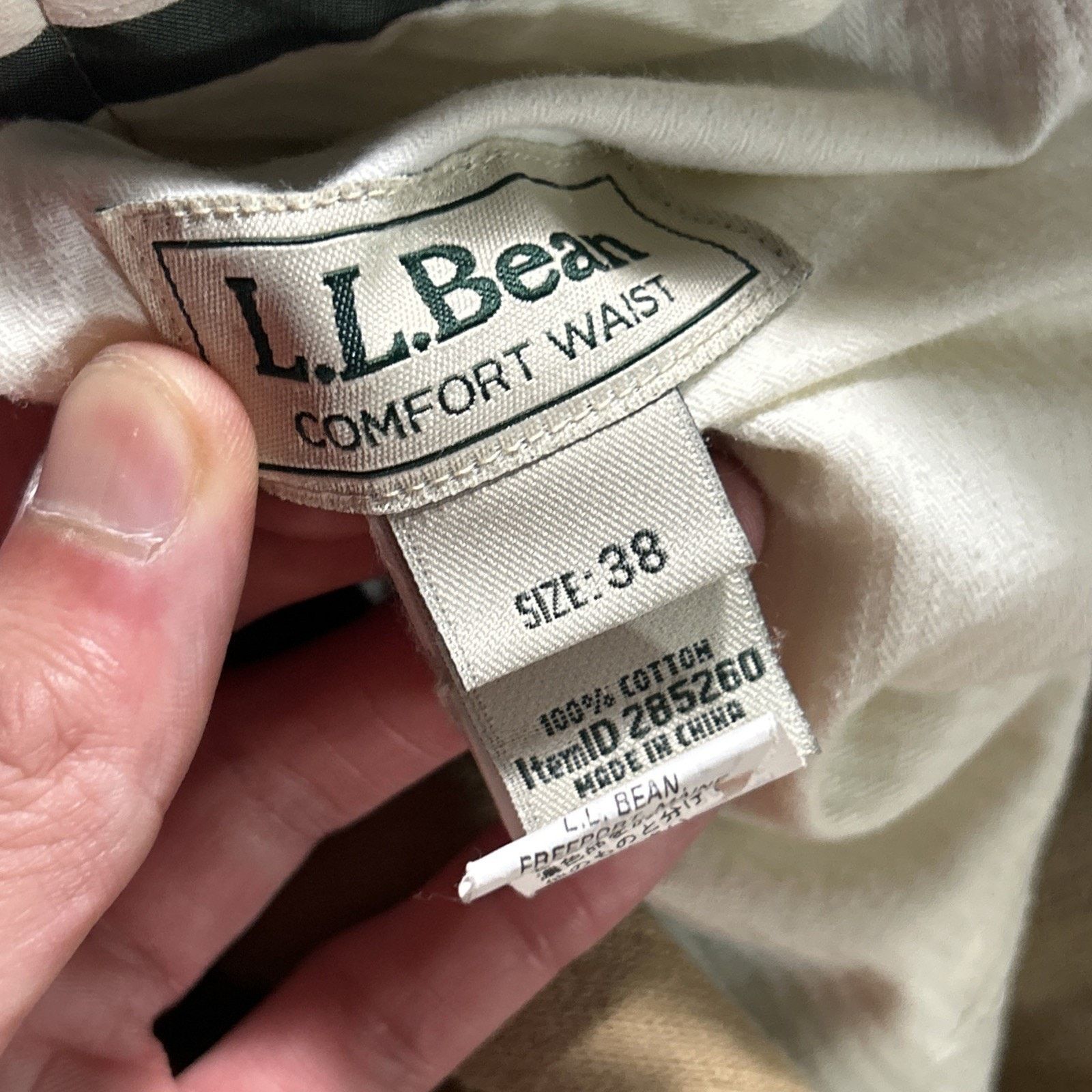 L.L. Bean LL Bean Corduroy Beyond Baggy Corduroy Pants Mens 38x29 Size US 38 / EU 54 - 4 Thumbnail