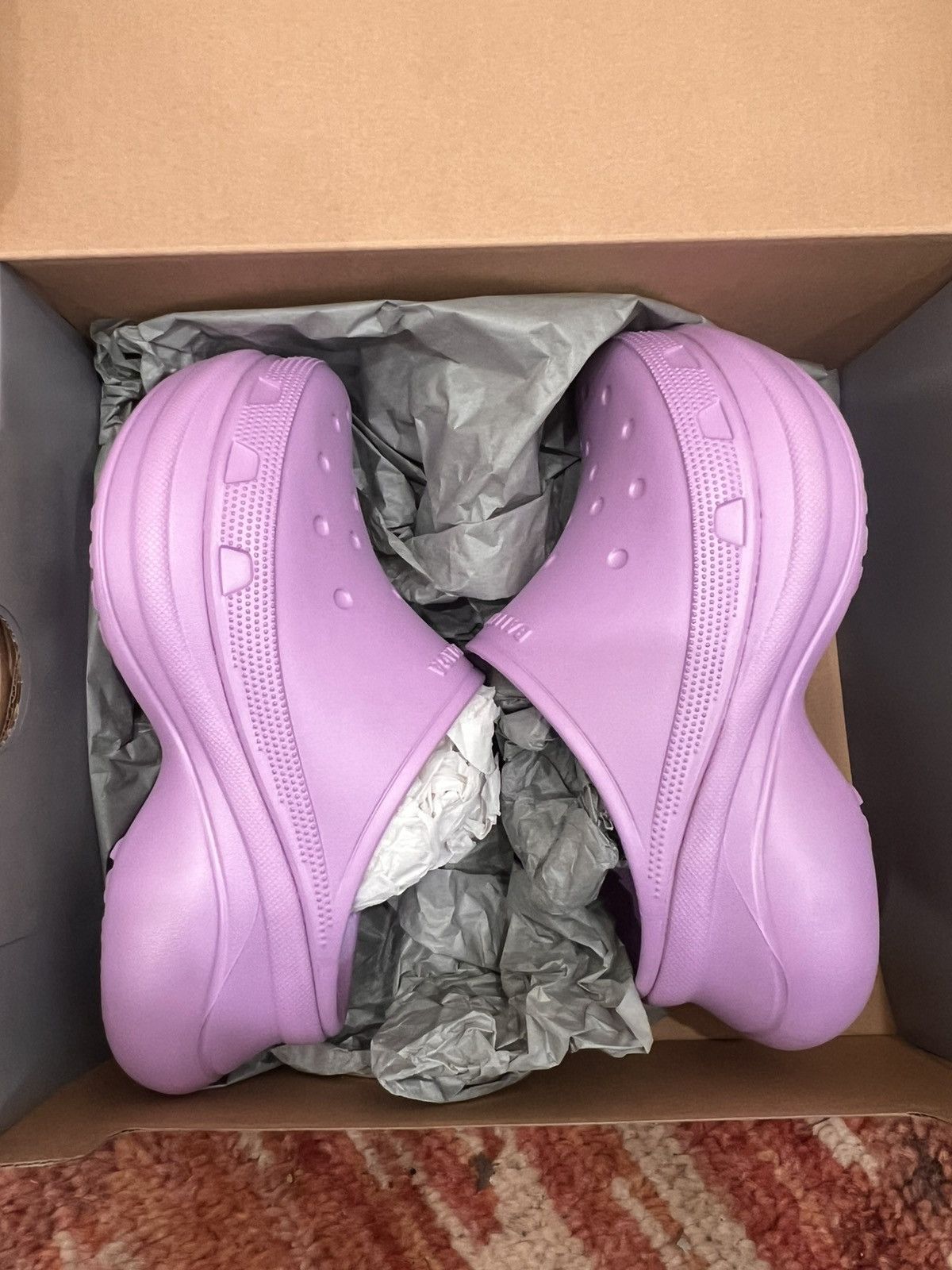 Balenciaga × Crocs Crocs x Balenciaga women’s Pool Slide Sandal (Light Purple) Size US 8 / IT 38 - 3 Thumbnail