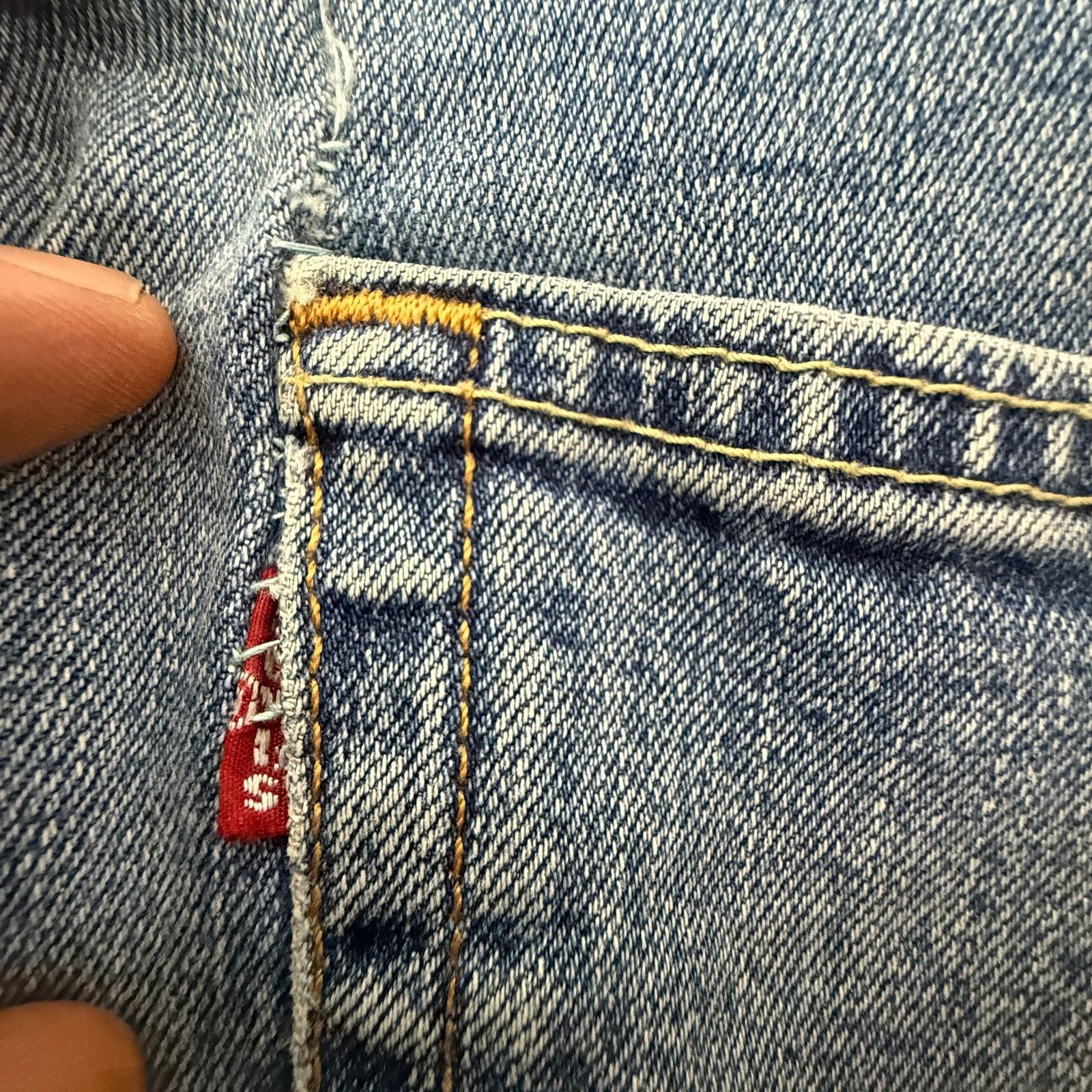 Levi's Vintage Levi's 511 Slim Fit Jeans Men's 36x34 Medium Wash Size US 36 / EU 52 - 5 Thumbnail