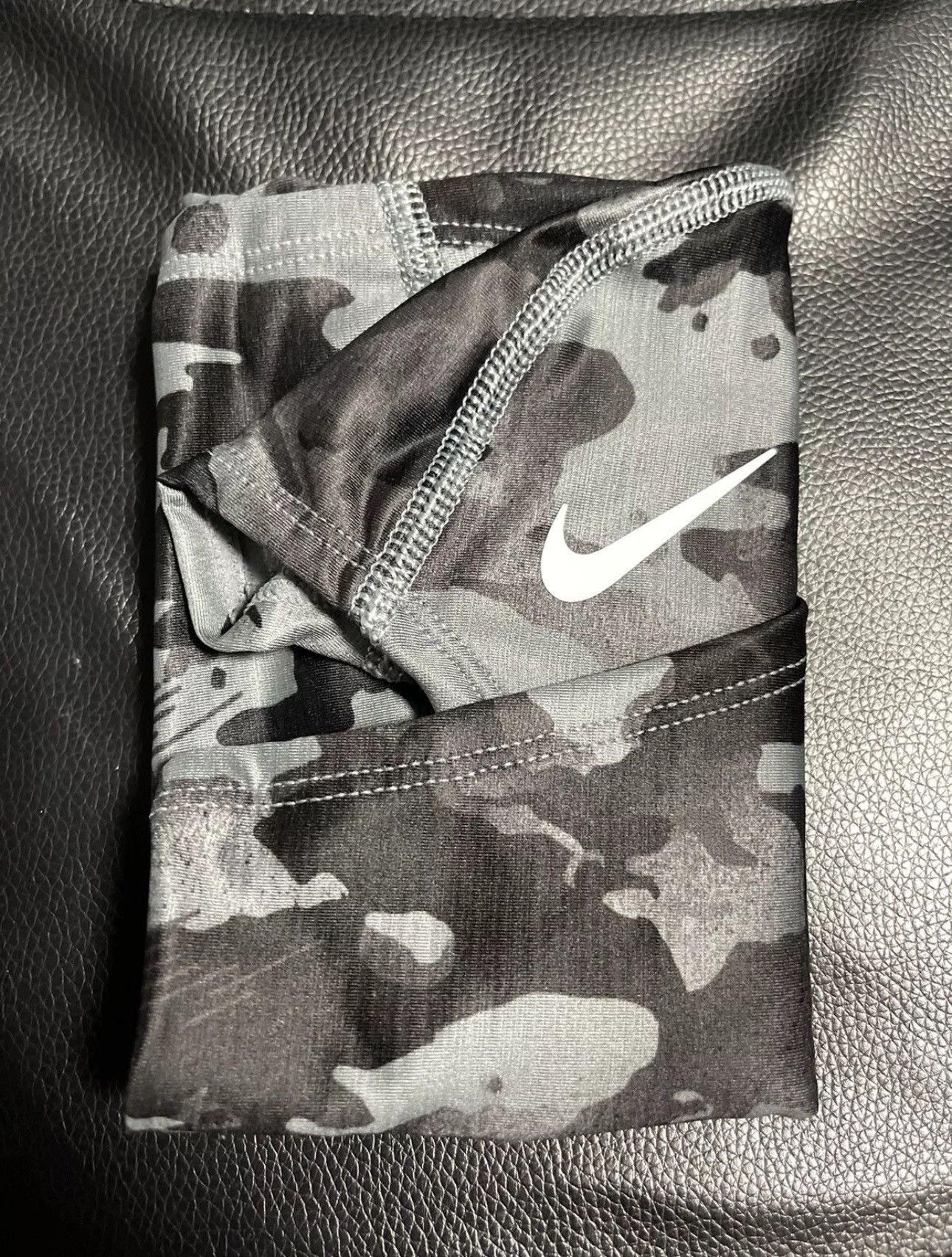 Nike Nike Pro Hyperwarm Balaclava Hood Dri-Fit Football madk Size ONE SIZE - 3 Thumbnail