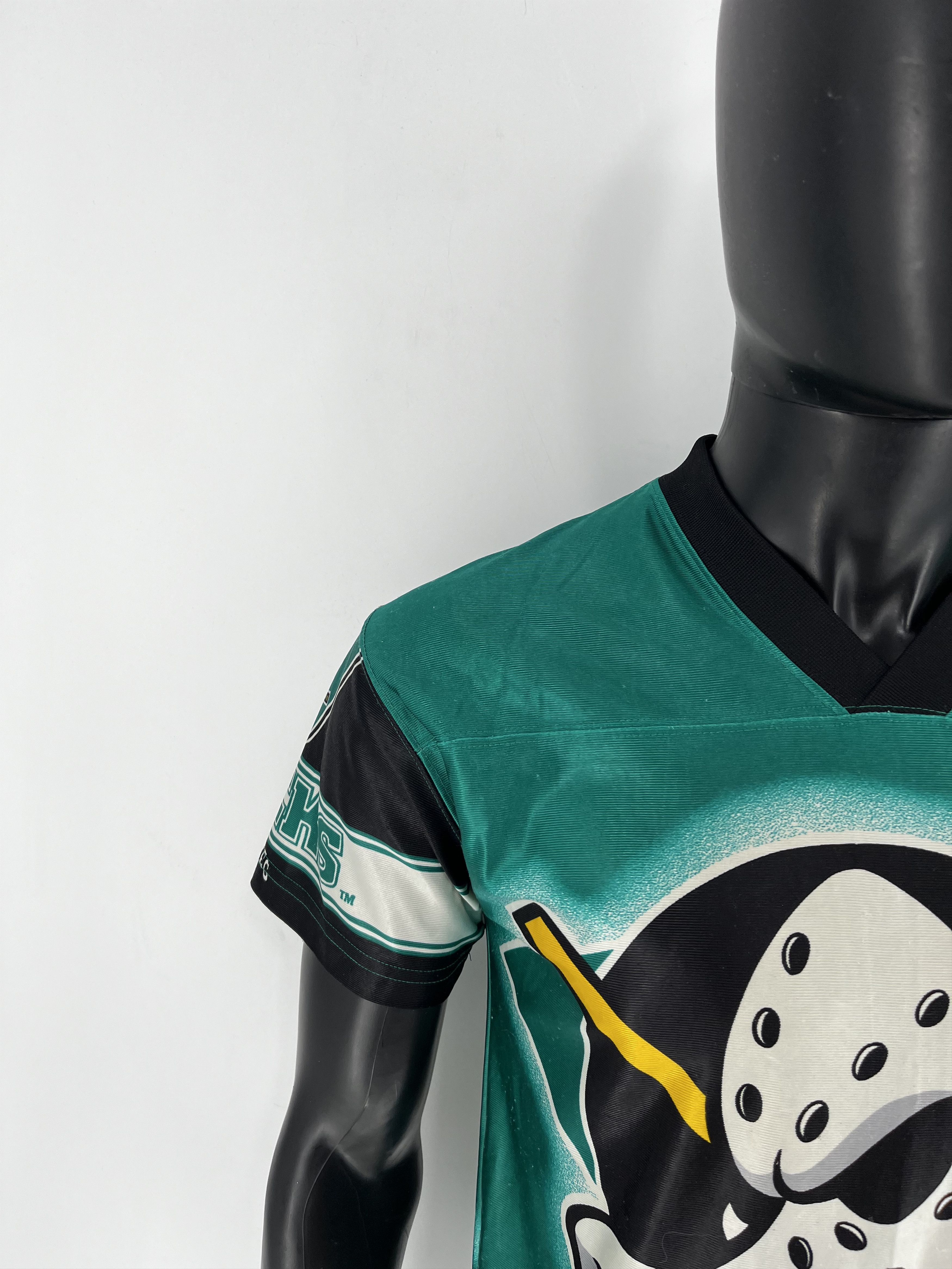 NHL × Nutmeg × Vintage Vintage Mighty Ducks Anaheim Nutmeg Jersey NHL Size US S / EU 44-46 / 1 - 8 Thumbnail