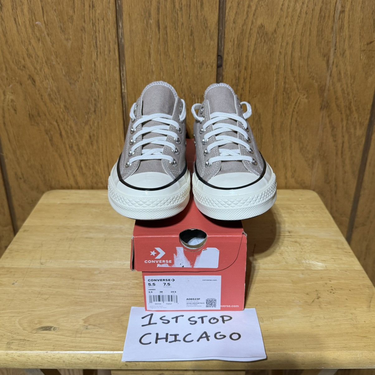Converse Converse Chuck 70 Ox Low Vintage Cargo Egret Womens 7.5 NEW Size US 7.5 / IT 37.5 - 2 Thumbnail