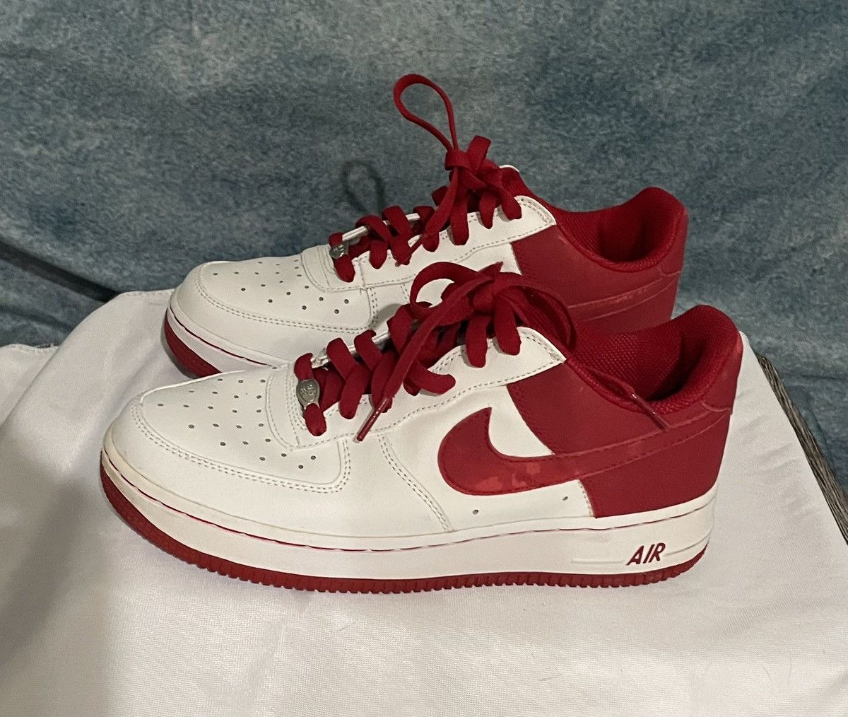 Nike Nike Air White And Red Size 6.5Y Size US 6.5 / IT 36.5 - 3 Thumbnail