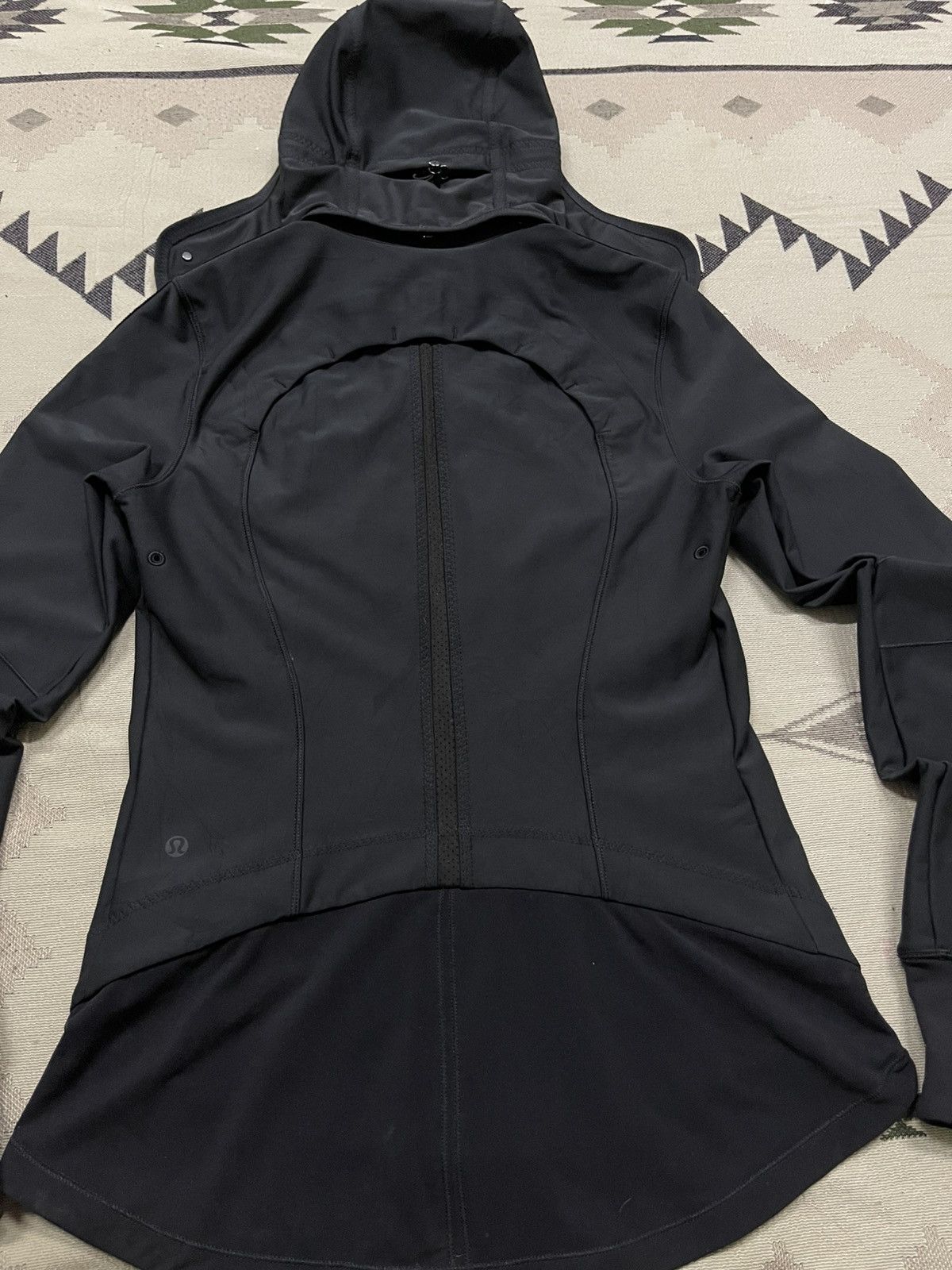 Lululemon LULULEMON KEEP IT UP BLACK RUN JACKET WATER RESISTANT Size M / US 6-8 / IT 42-44 - 14 Thumbnail