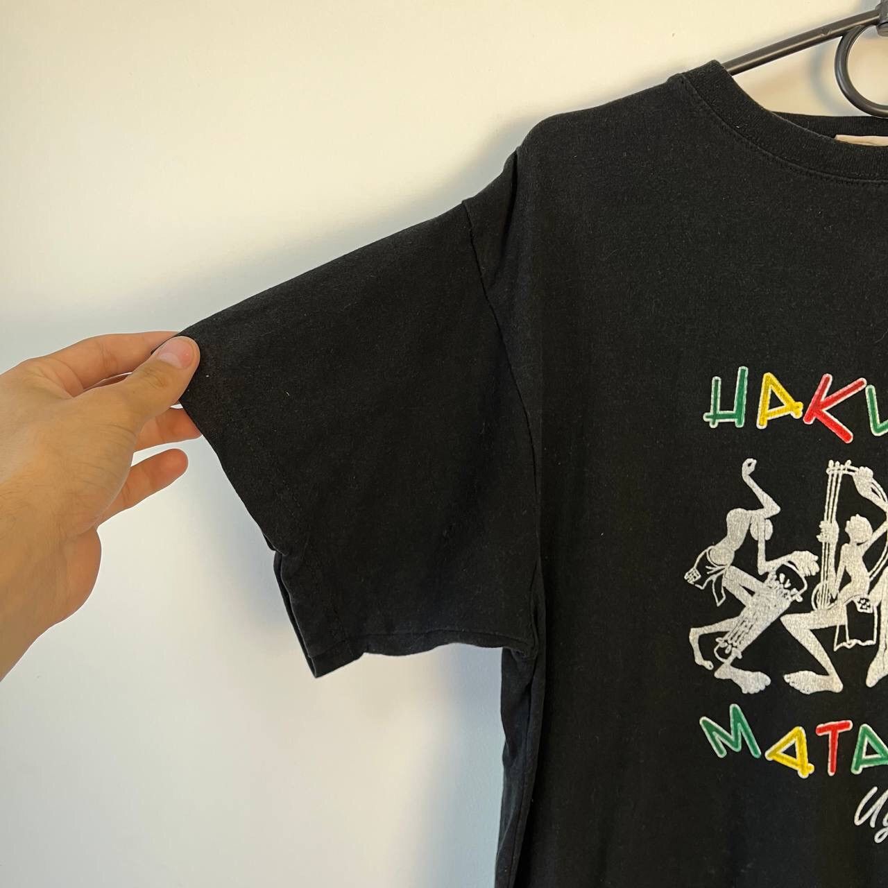 Vintage Vintage 90s Hakuna Matata Uganda T-Shirt Men's Size M Size US M / EU 48-50 / 2 - 10 Thumbnail