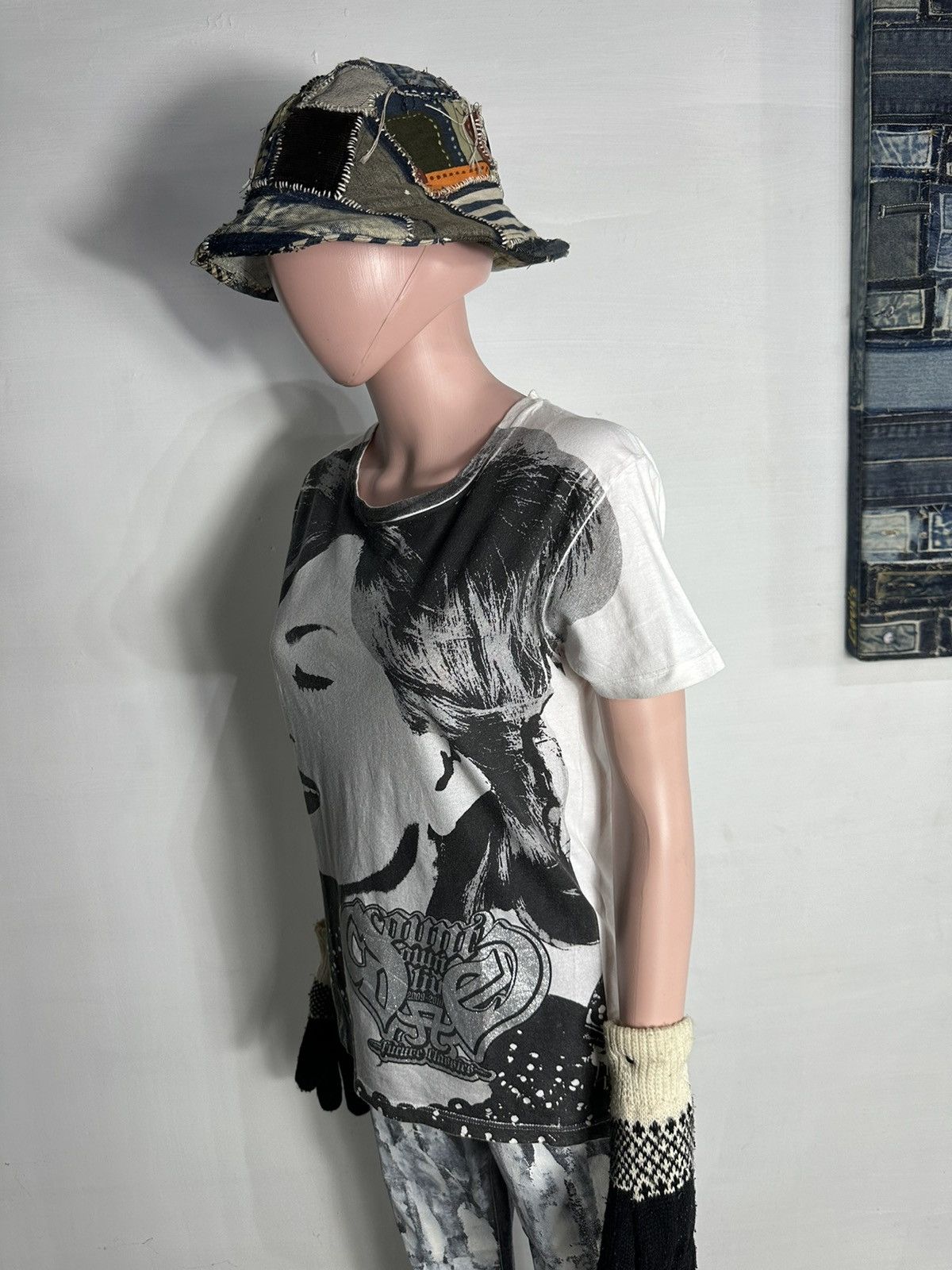 Band Tees Ayumi Hamasaki Japanese Singer Face Art Tshirt Size M / US 6-8 / IT 42-44 - 4 Thumbnail