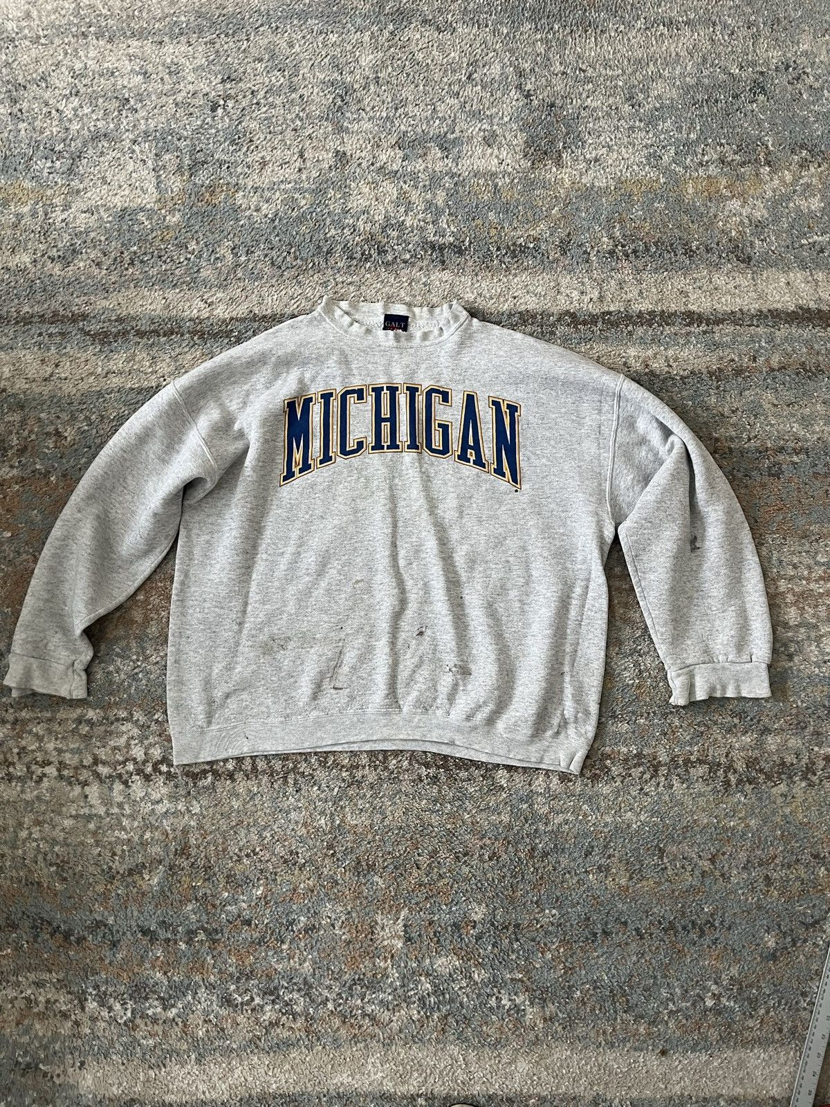 Japanese Brand × Vintage VTG Y2K Michigan Wolverines Crewneck Distressed Large Size US L / EU 52-54 / 3 - 1 Thumbnail