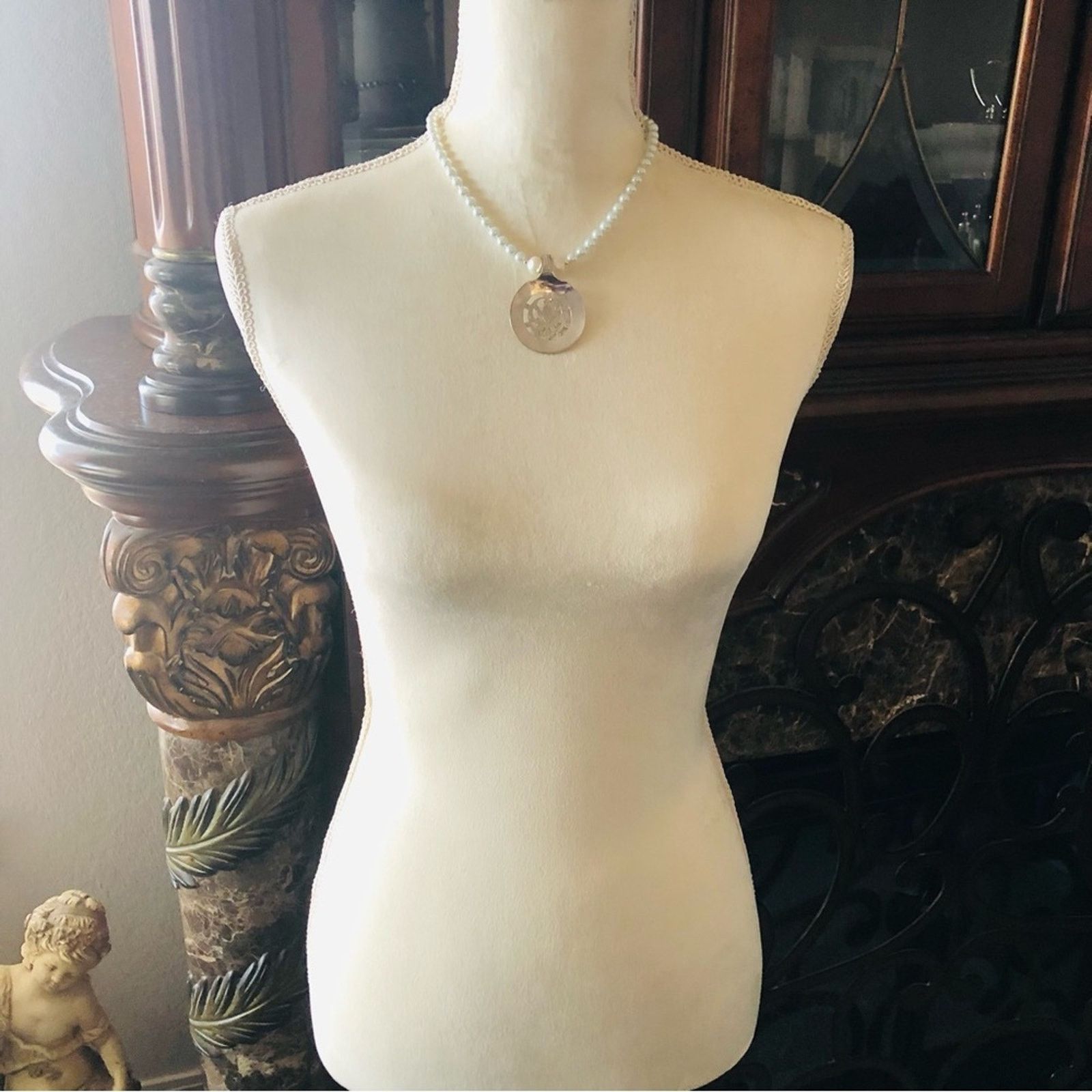 Handmade Handcrafted repurpose vintage Oneida bon bon Pearl necklace Size ONE SIZE - 6 Thumbnail