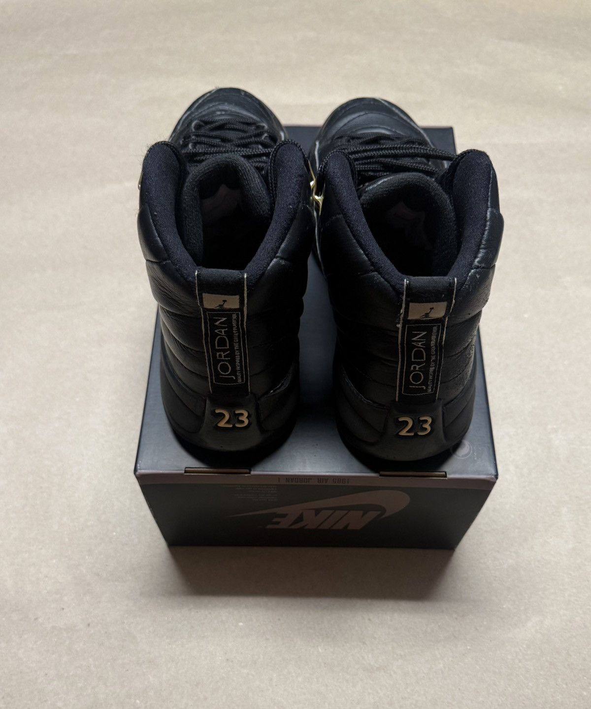 Jordan Brand Nike Air Jordan 12 XII Retro BG The Master size 5.5y Rare! Size US 5.5 / EU 38 - 4 Thumbnail
