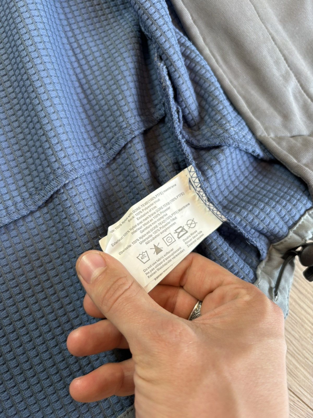 Arc'teryx Vintage Arc'teryx Gore-Tex Soft Shell Lined Jacket Canada Size US L / EU 52-54 / 3 - 14 Thumbnail