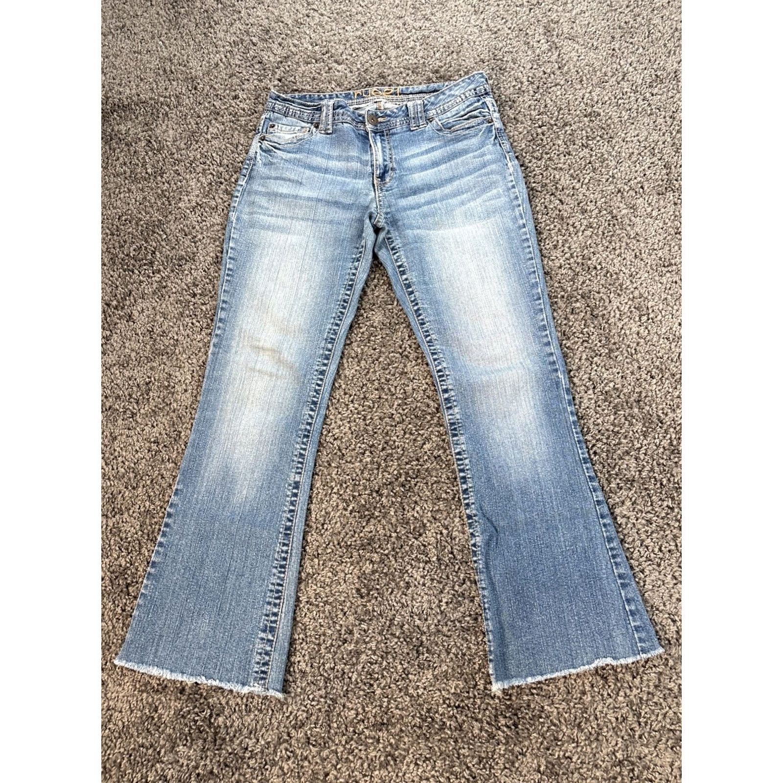 Vintage VINTAGE Rue 21 Jeans Boot Cut Womens 10 Embroidered Light Wash 28in Inseam Bohemian Distressed Size 32" / US 10 / IT 46 - 3 Thumbnail