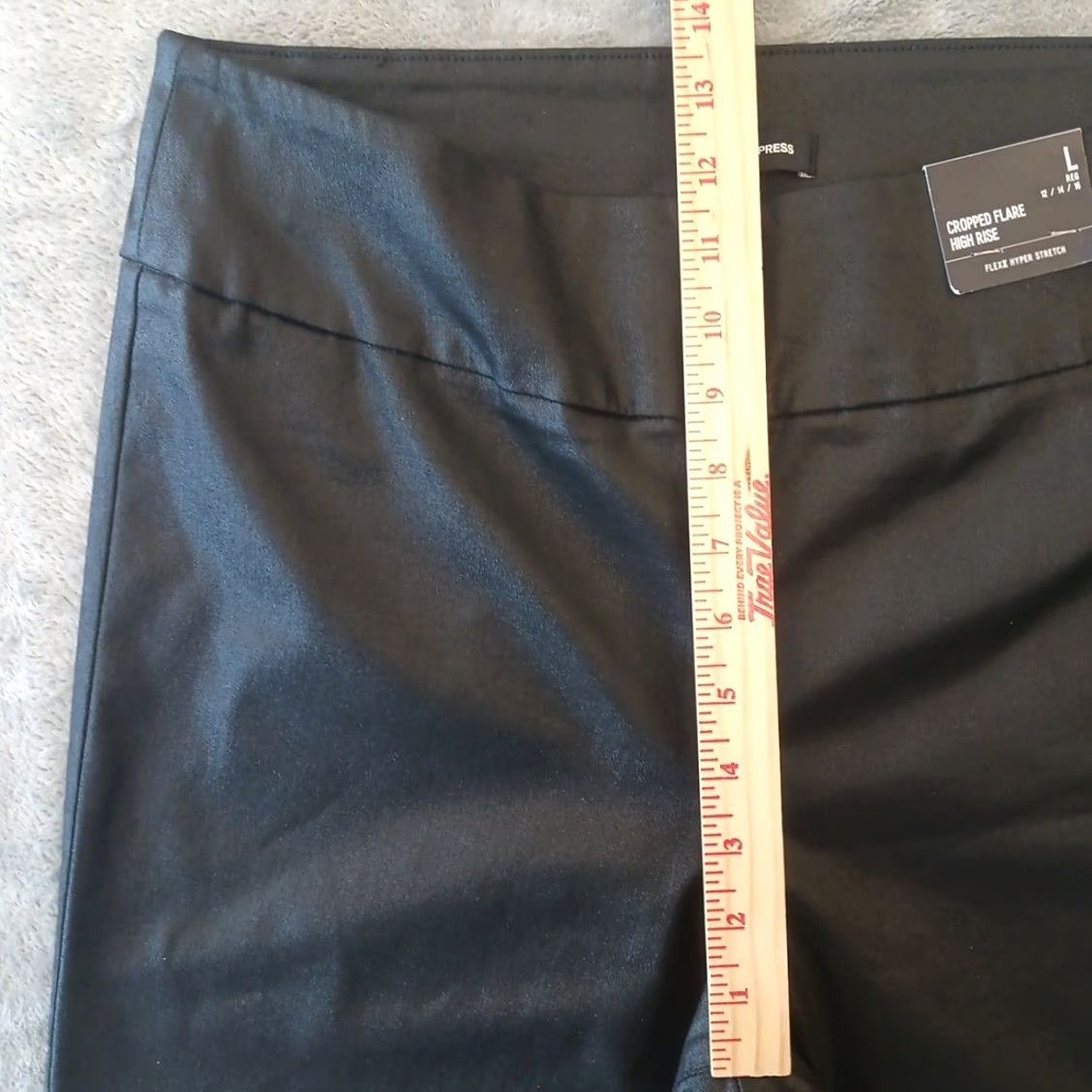Express Express Cropped Pants Womens Large Black Pull On High Rise Flared 32x26 Pants Womens Express Size 36" / US 14 / IT 50 - 3 Thumbnail