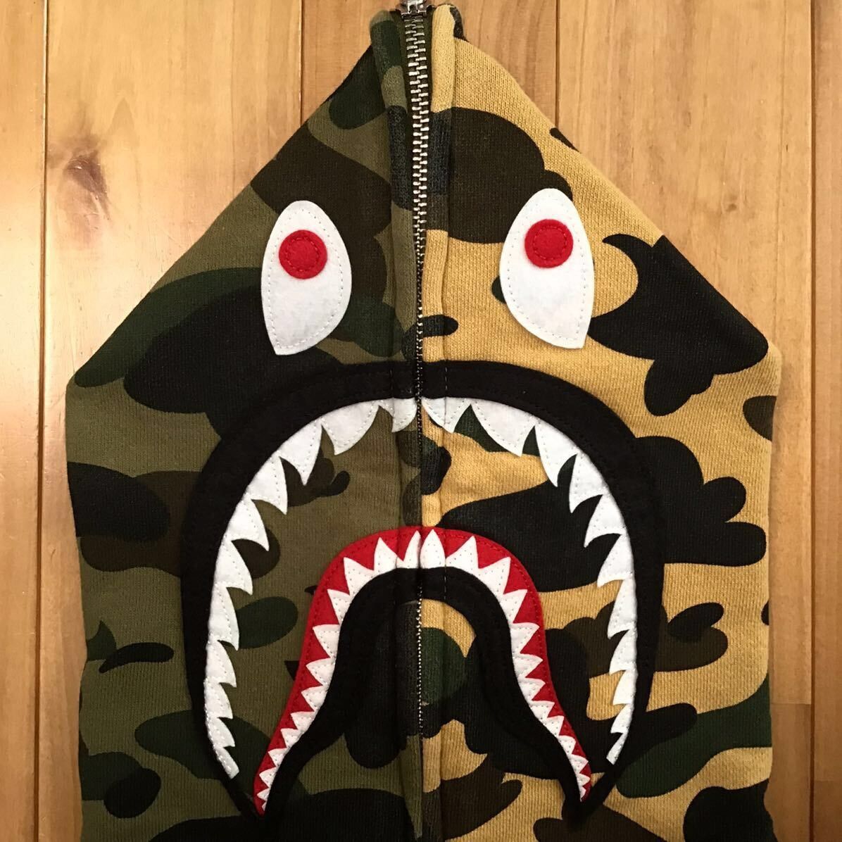 Bape BAPE 1st camo green x 1st camo yellow separate shark hoodie Size US S / EU 44-46 / 1 - 4 Thumbnail
