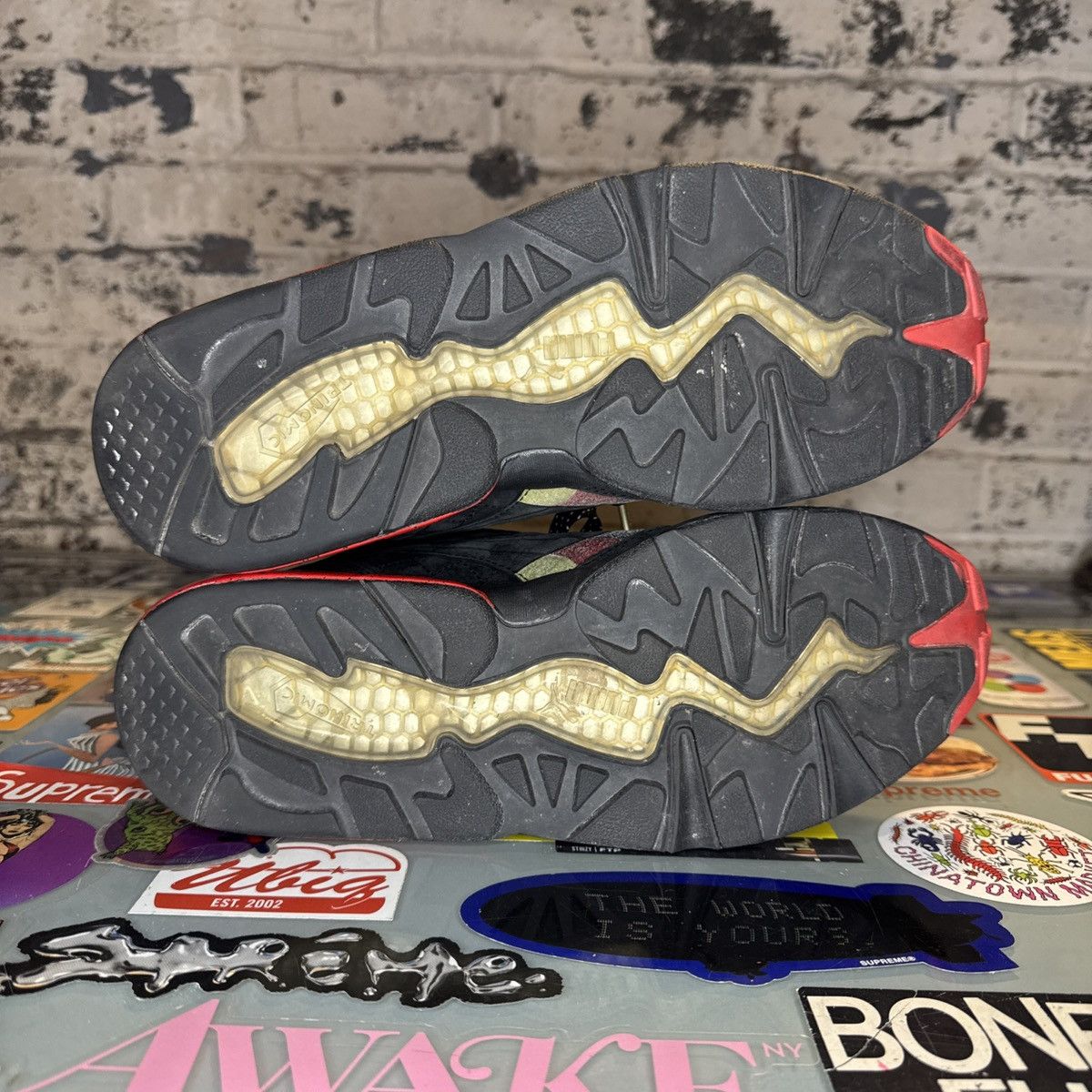 Highsnobiety × Kith × Puma PUMA R698 Ronnie Fieg Highsnobiety A Tale of Two Cities 9.5 Size US 9.5 / EU 42-43 - 5 Thumbnail