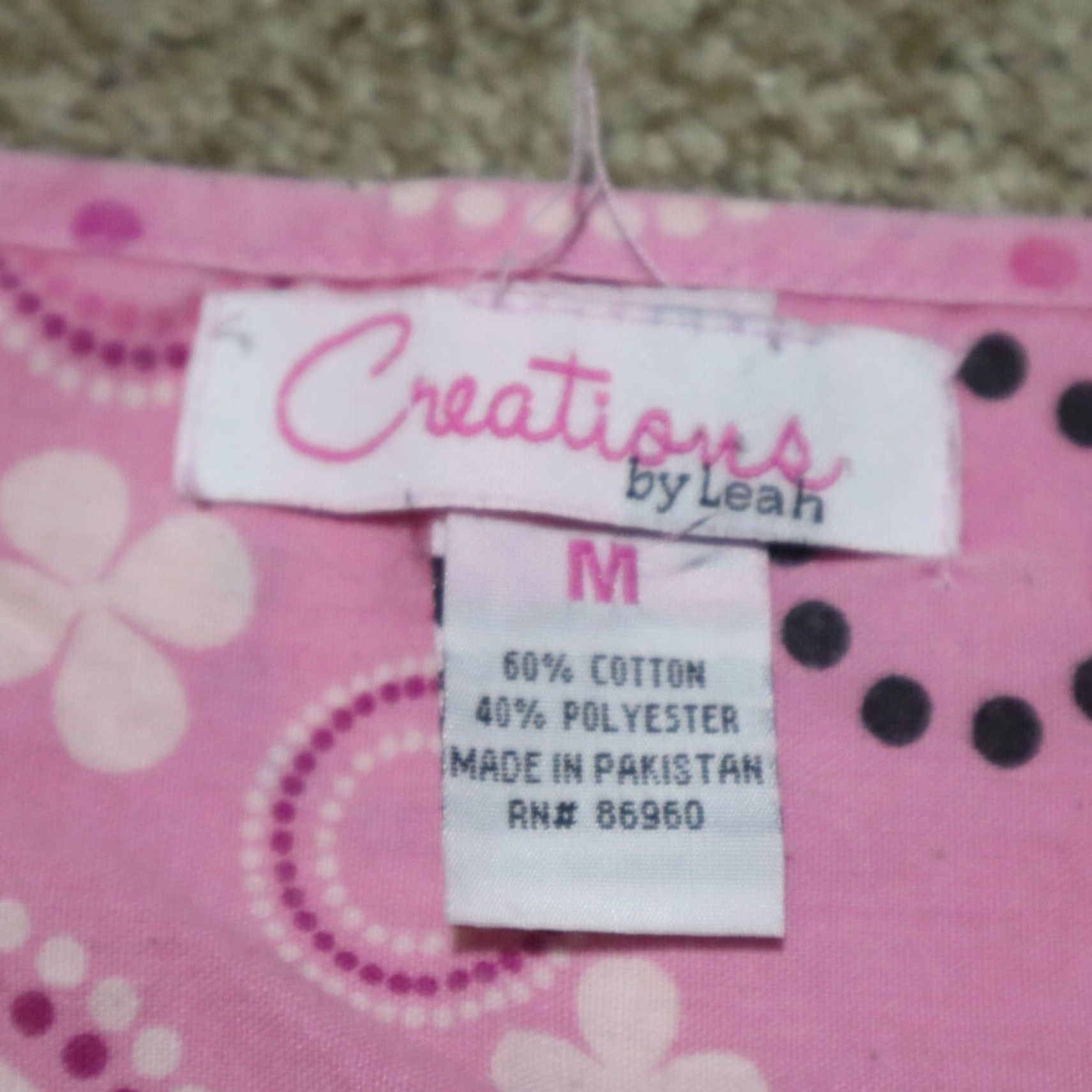 Vintage Creations by Leah Breast Cancer Awareness Shirt Women M Black, Geometric Pattern, M, Shirt, Womens, 90s? Size US M / EU 48-50 / 2 - 3 Thumbnail