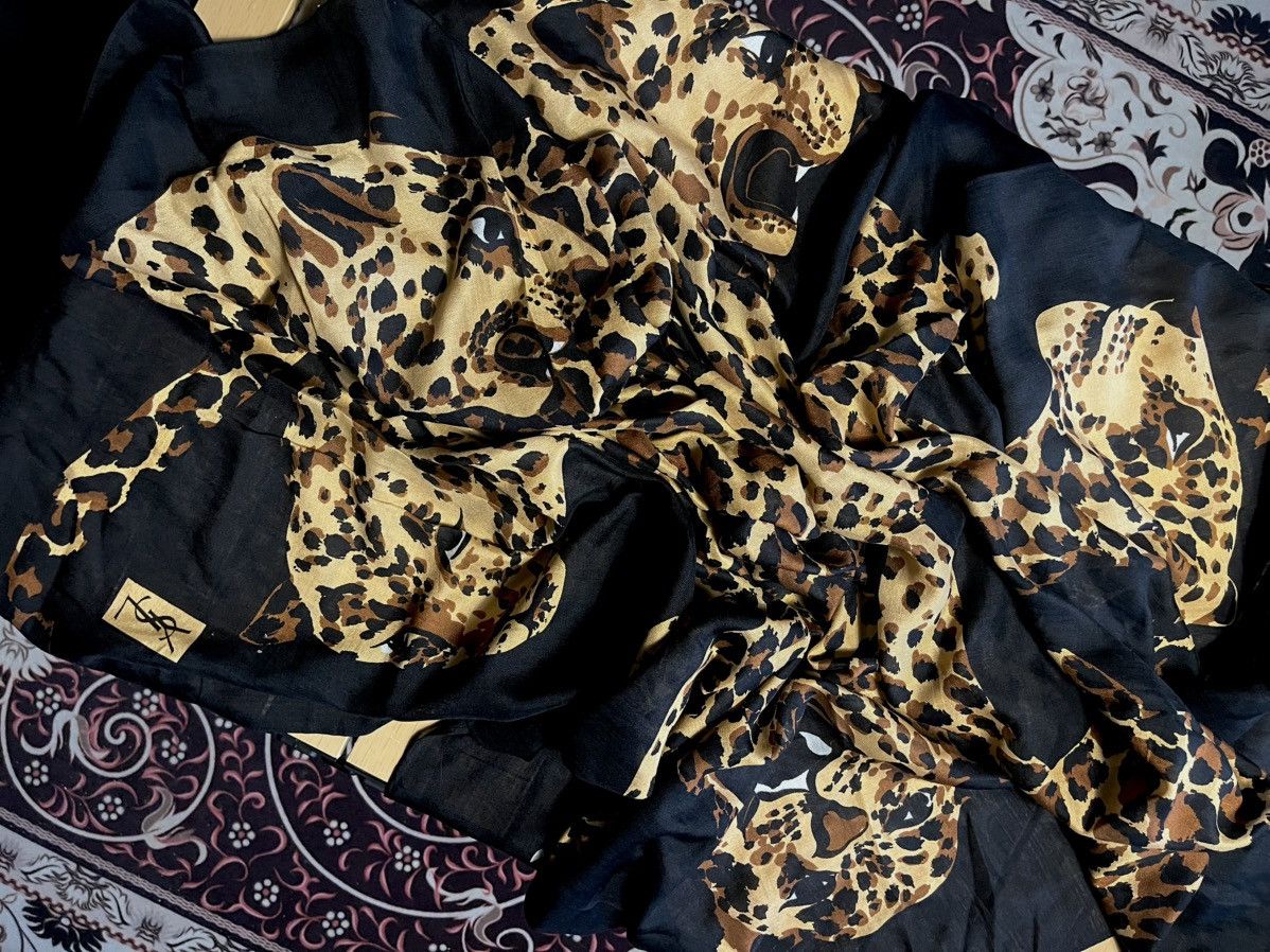 Vintage × Yves Saint Laurent Vintage 🔥 Rare 🔥 YSL leopard scarf Size ONE SIZE - 2 Thumbnail