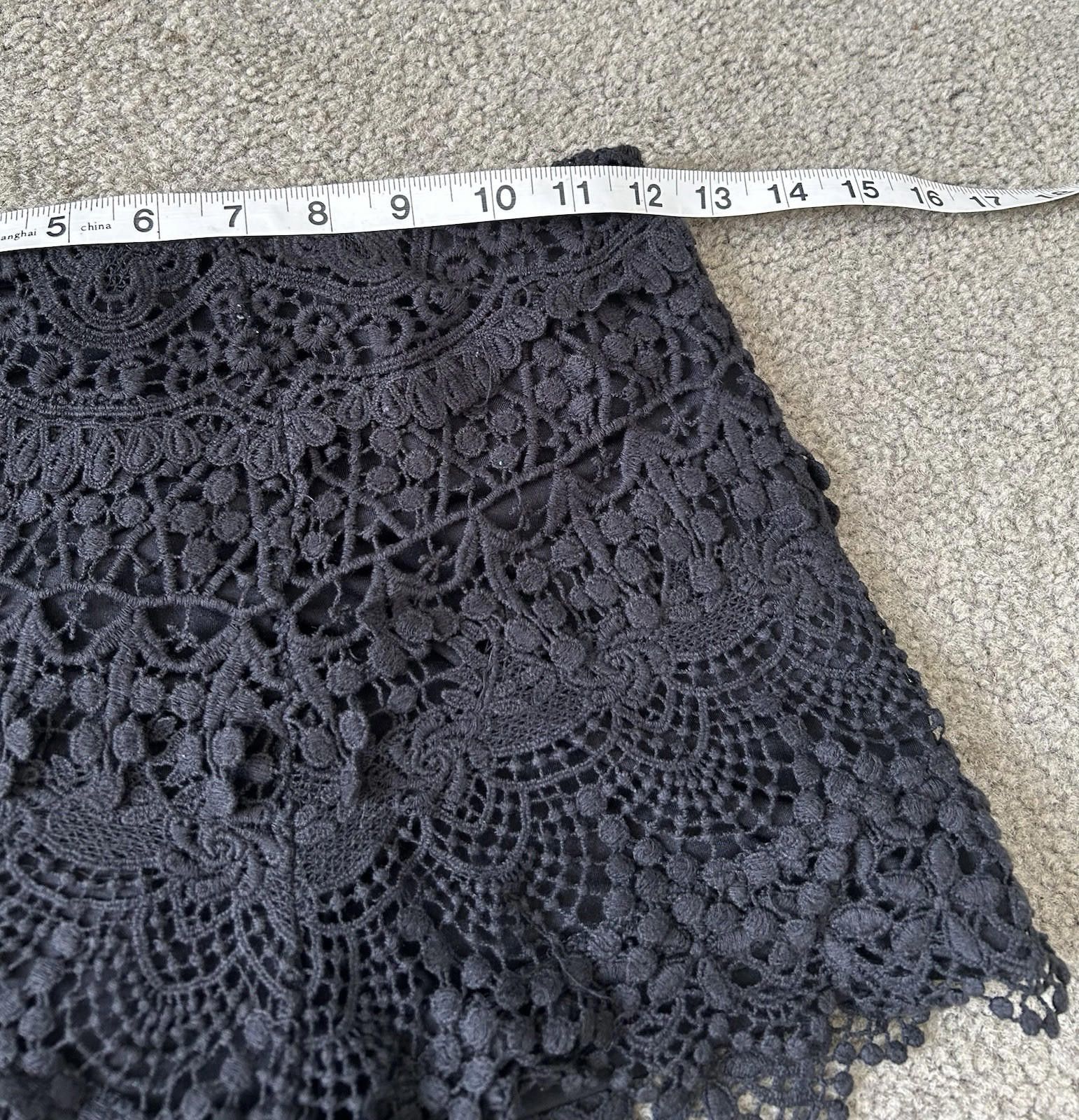 Other Kimchi Blue High Waisted Crochet Shorts Black - Sz 4 Size 26" / US 2 / IT 38 - 8 Thumbnail