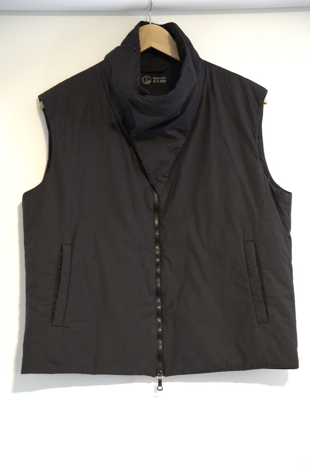 Outlier Outlier Acottondown 45 Cowlvest Medium Prototype Size US M / EU 48-50 / 2 - 1 Thumbnail