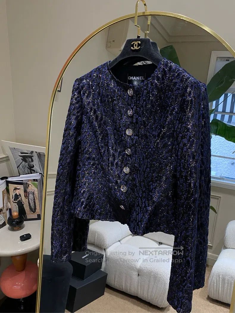 Chanel Chanel 23A velvet leopard print cardigan jacket Size XXS / US 00 / IT 34 - 1 Thumbnail