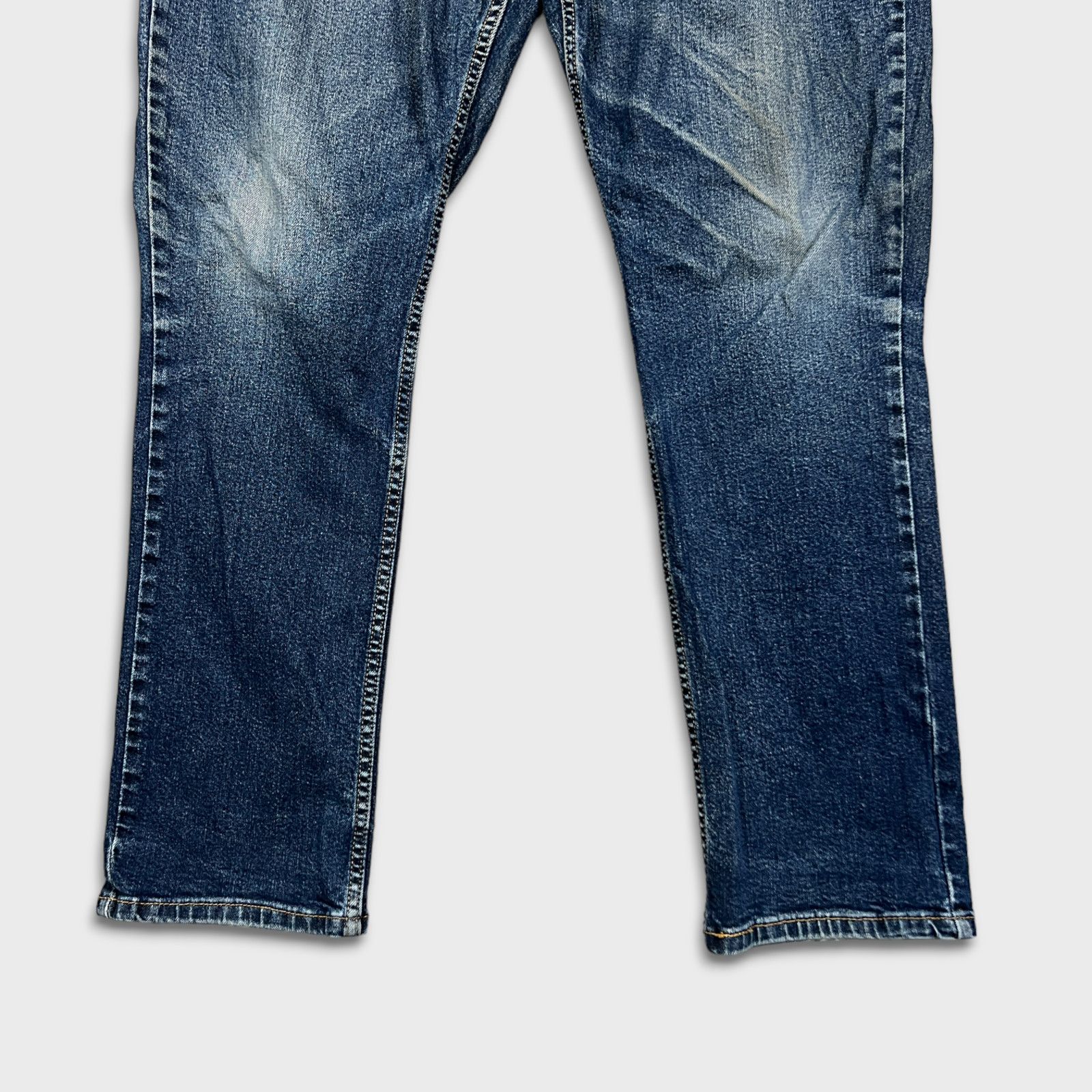 Levi's × Levi's Vintage Clothing × Vintage Levi's 514 Jeans 36x32 Straight Fit Fade American Denim Pant Size US 36 / EU 52 - 3 Thumbnail