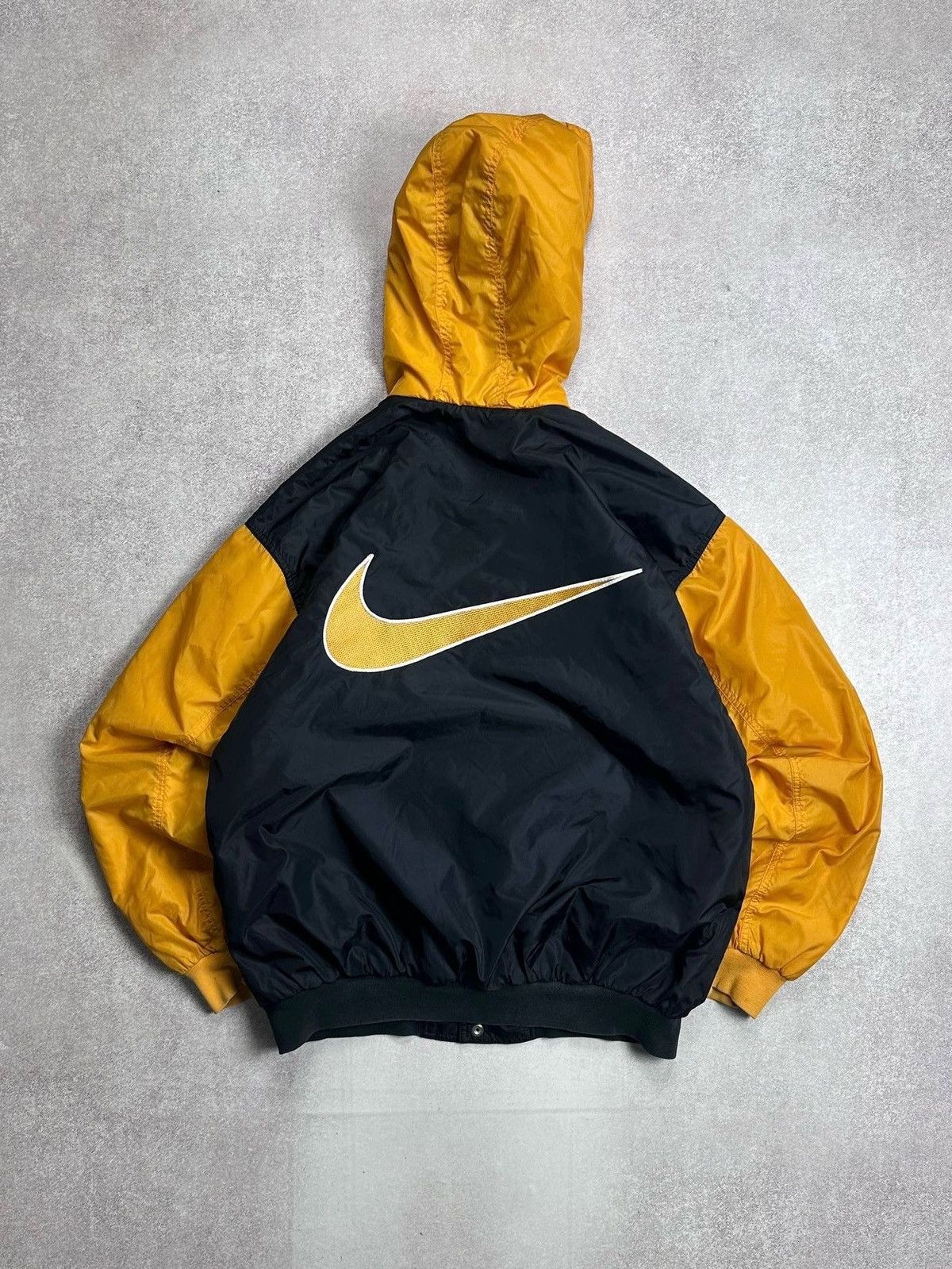 Nike Vintage Nike Big Swoosh Y2K Bomber Jacket M Size US M / EU 48-50 / 2 - 3 Thumbnail