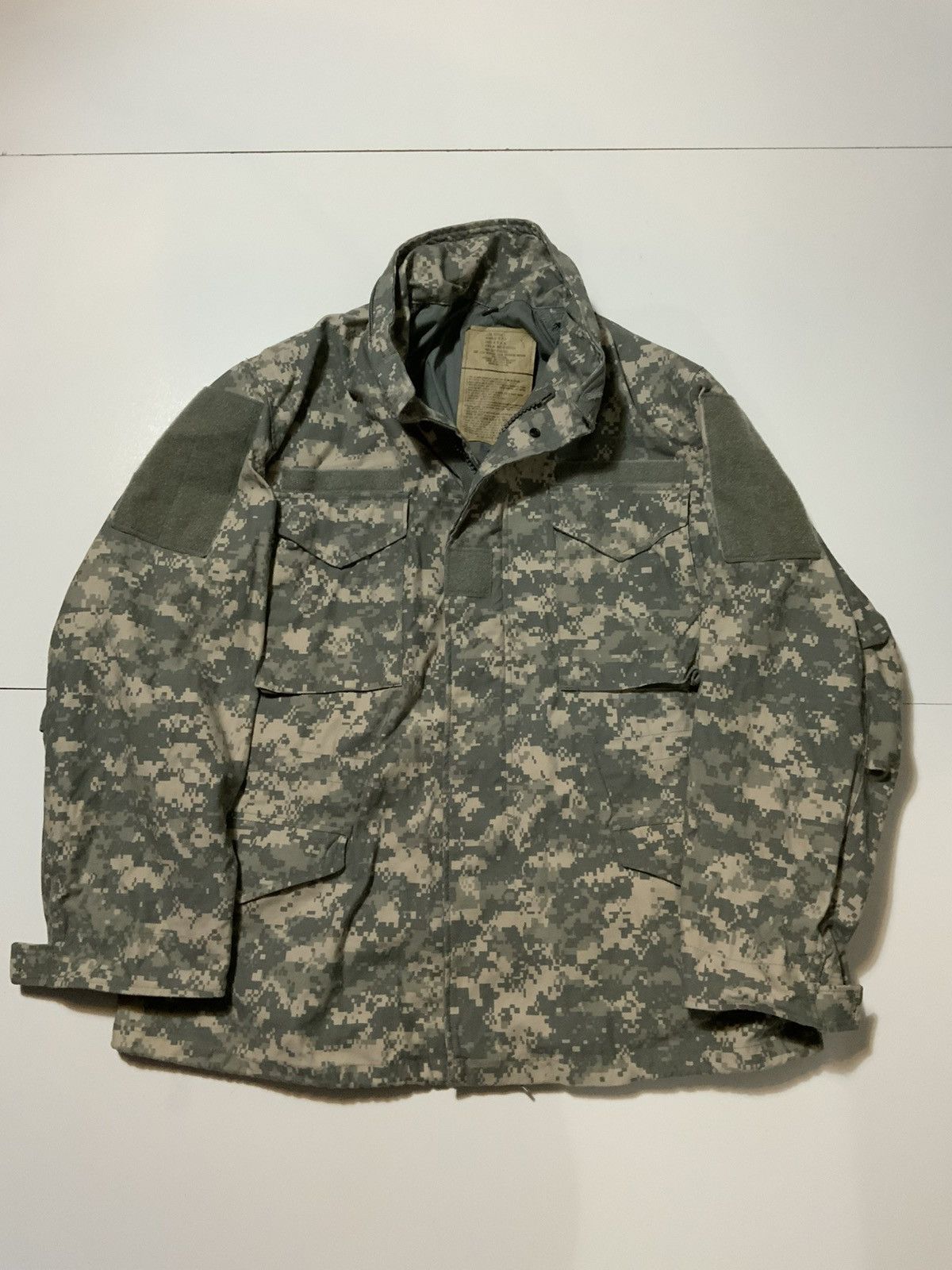 Other Golden US Army Military Digital Camo Field Utility Jacket Size US L / EU 52-54 / 3 - 4 Thumbnail