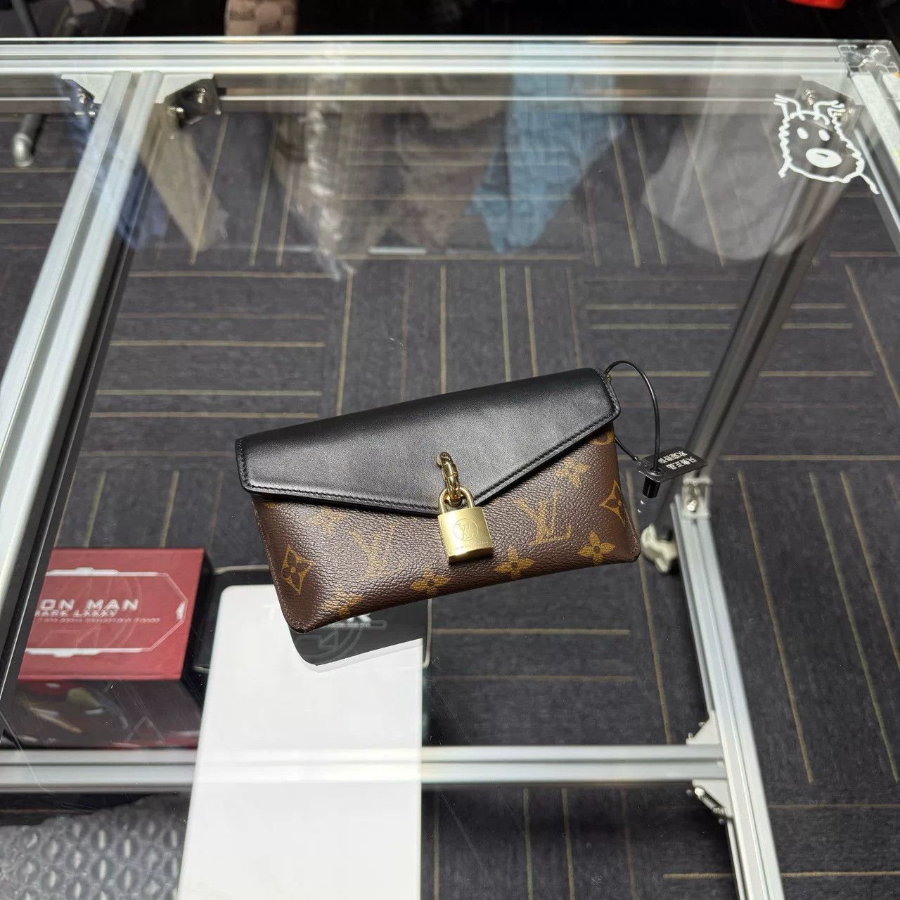 Louis Vuitton Louis Vuitton Padlock Monogram Shoulder Bag Size ONE SIZE - 1 Thumbnail