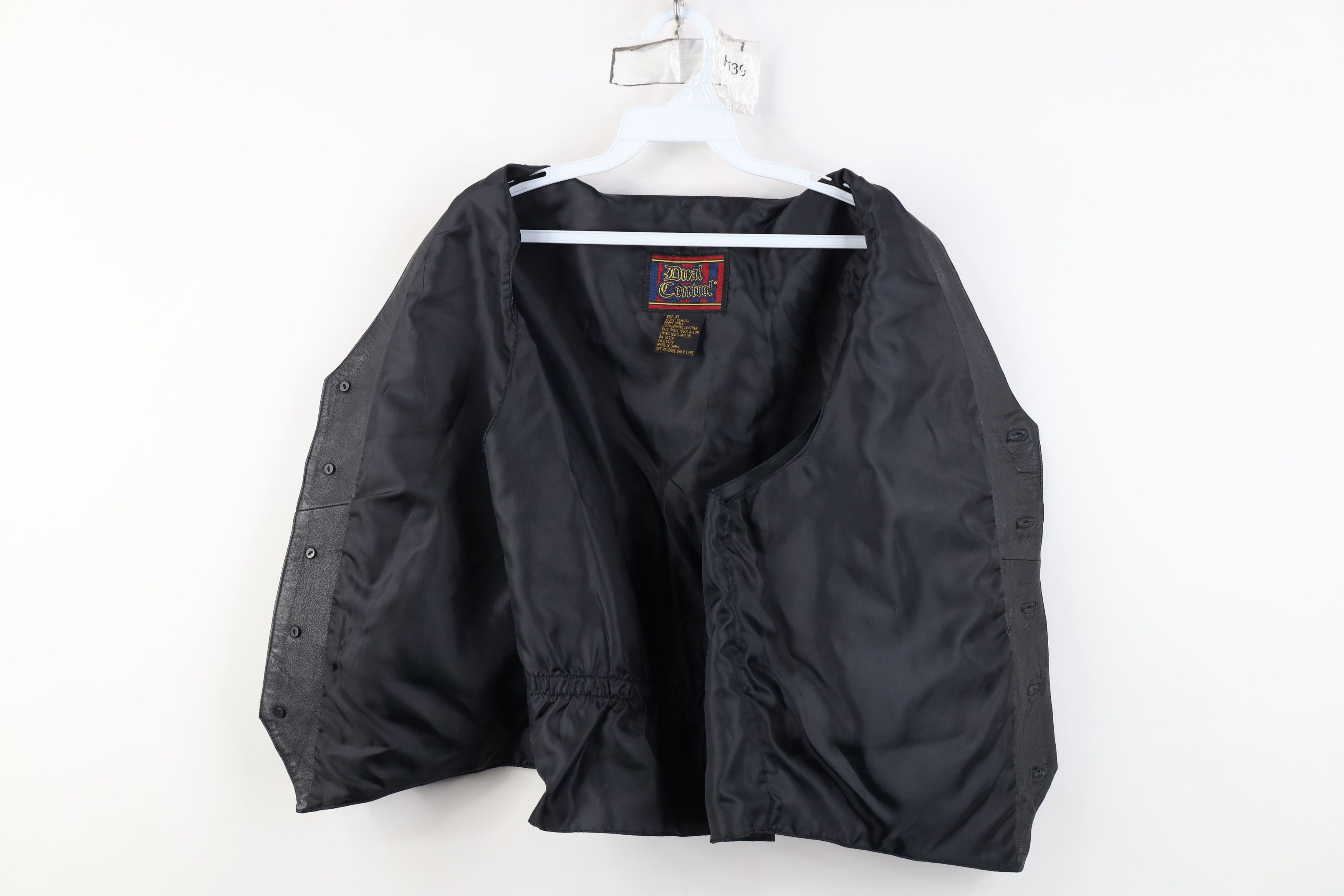 Vintage Vintage 90s Streetwear Button Leather Suit Vest Jacket Black Size US XL / EU 56 / 4 - 9 Thumbnail