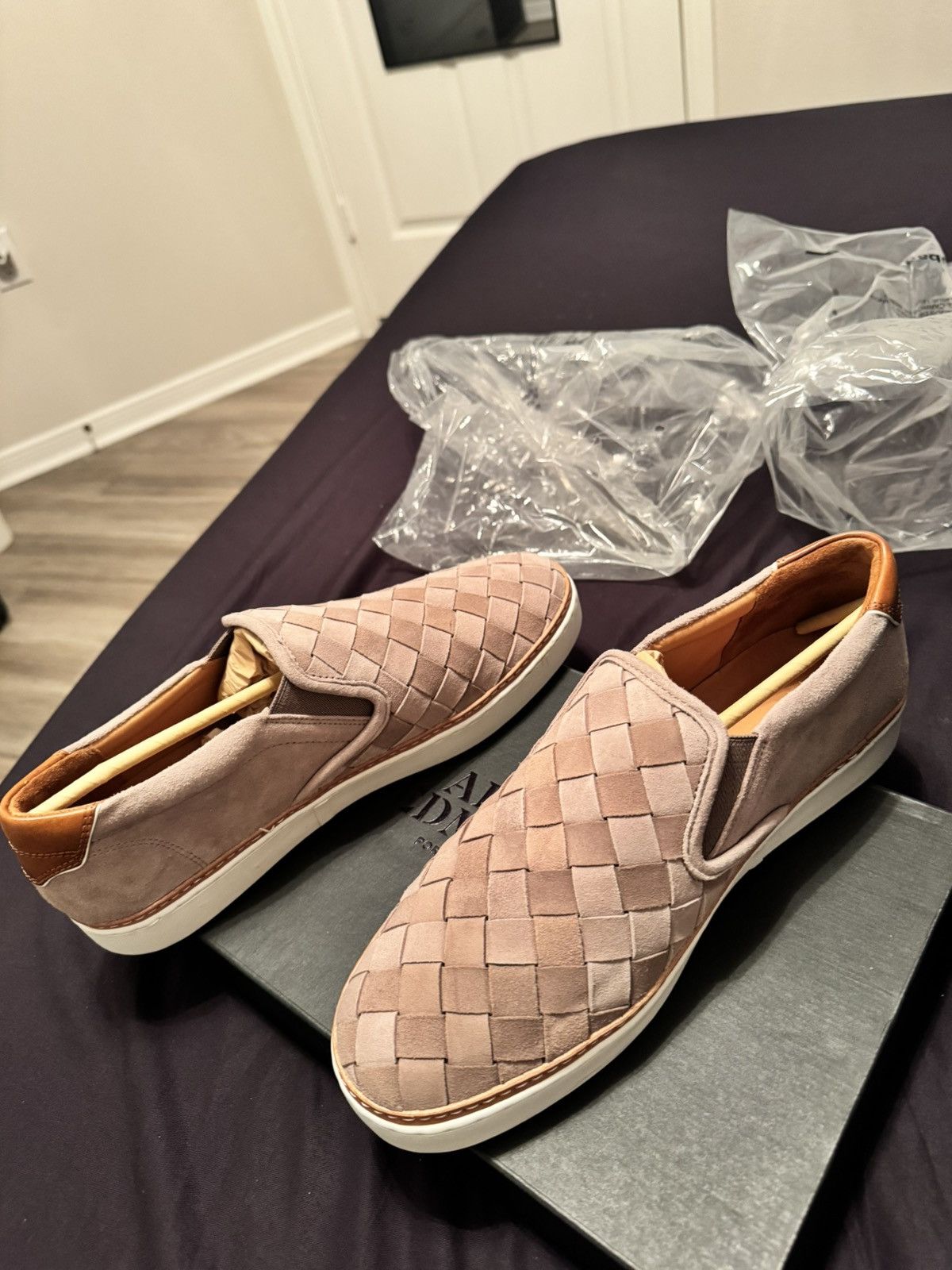 Allen Edmonds Allen Edmons Slip Ons Size US 10.5 / EU 43-44 - 1 Thumbnail