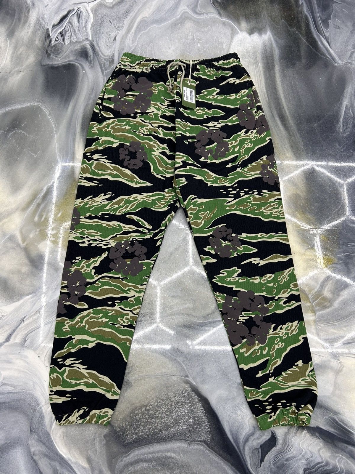 Denim Tears Green Tiger Camo Cotton Wreath Sweatpants Size L