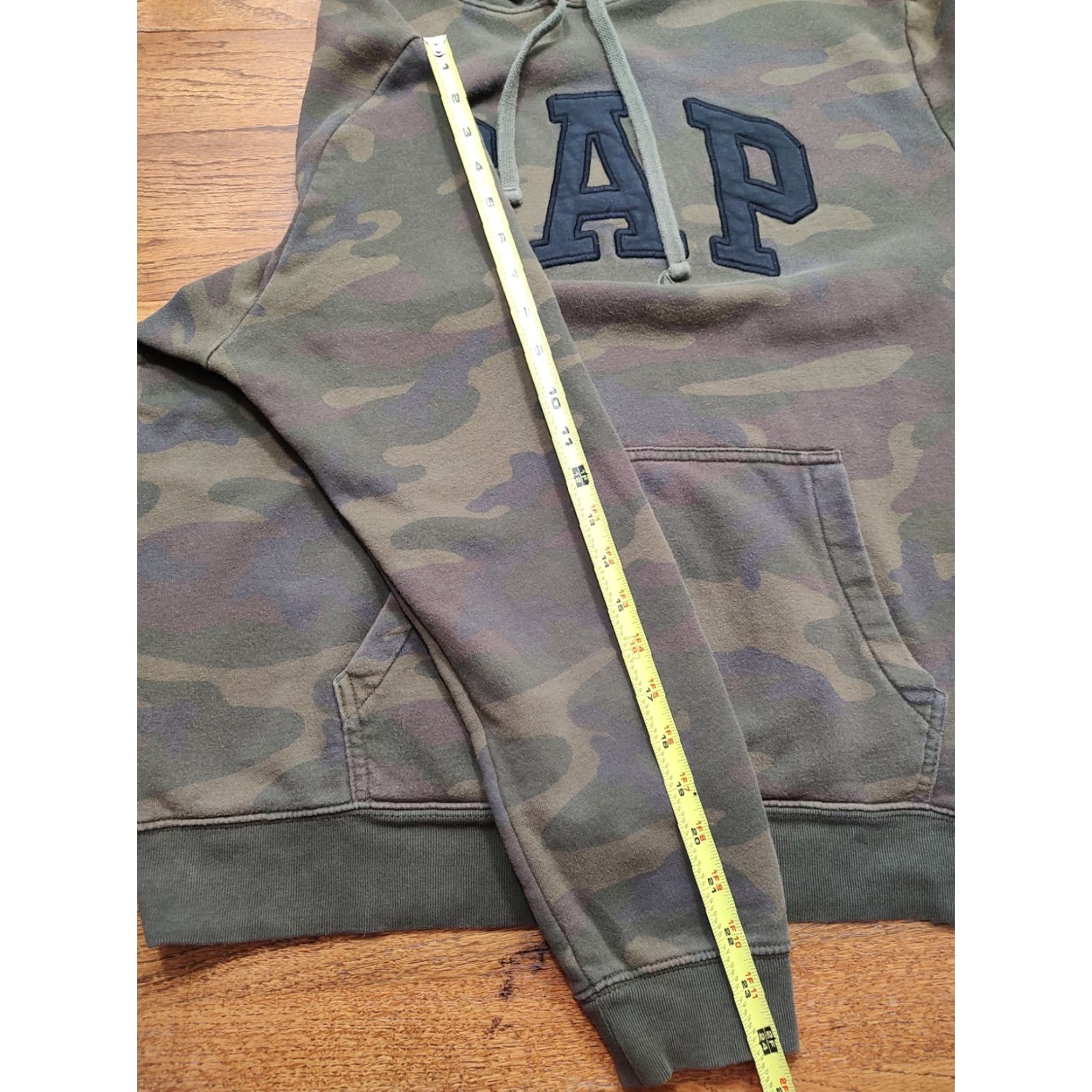 Gap Gap Camo Hoodie Green Logo Faded Pullover Sweatshirt L Mens Large Camouflage Grunge Military Outdoors All Seasons Pockets Hooded Size US L / EU 52-54 / 3 - 7 Thumbnail